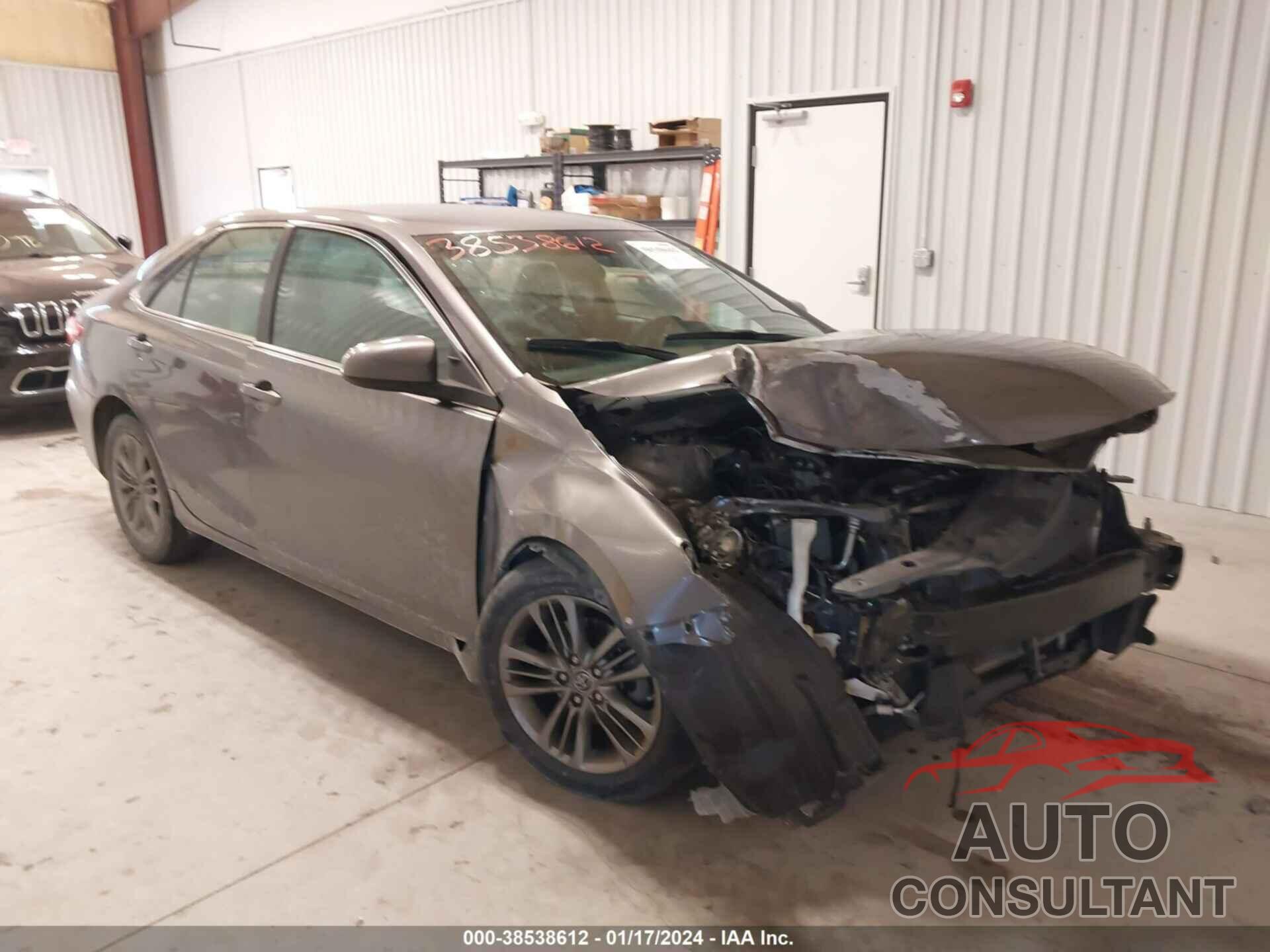TOYOTA CAMRY 2016 - 4T1BF1FKXGU157412