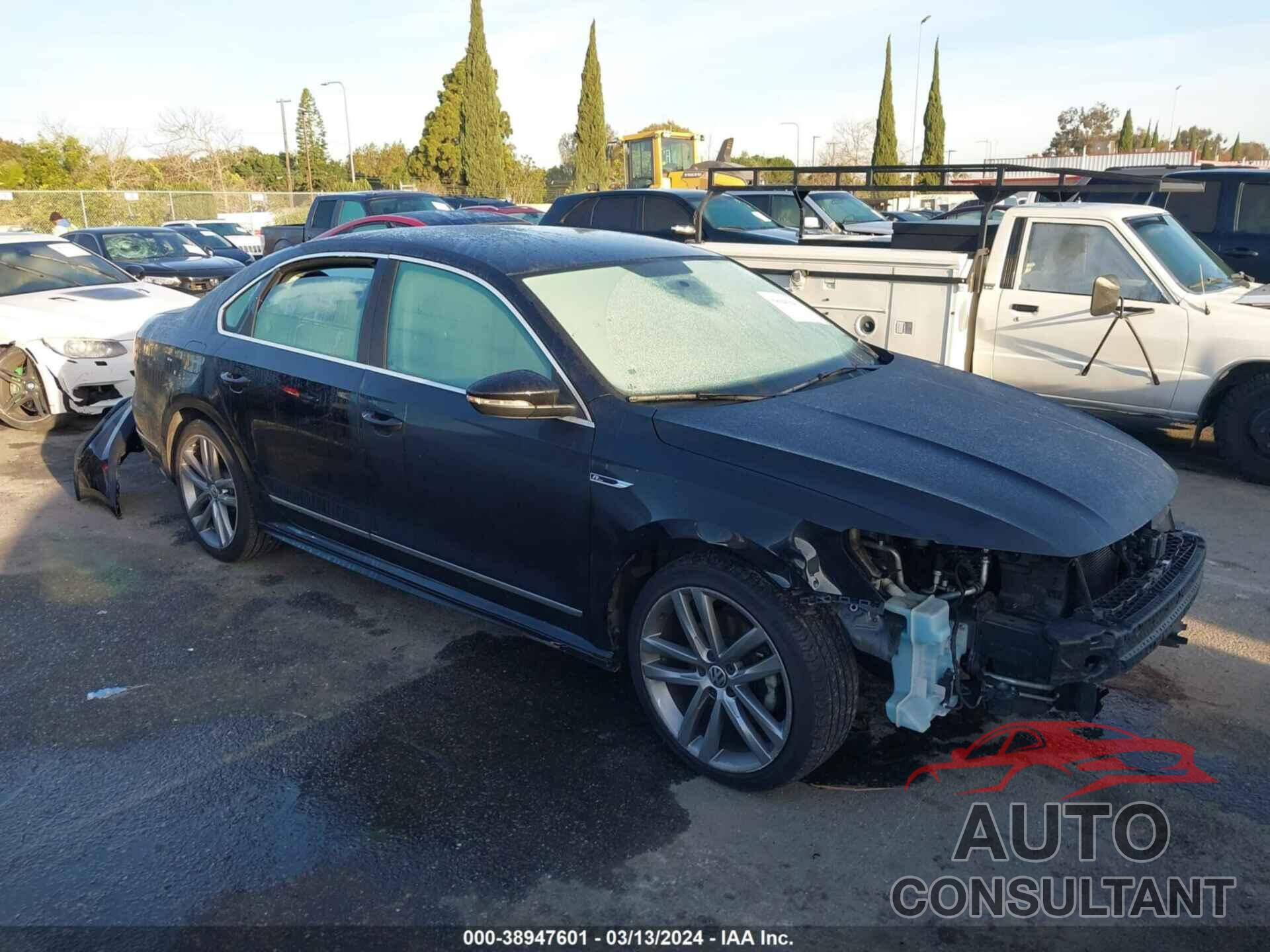 VOLKSWAGEN PASSAT 2017 - 1VWDT7A38HC017579