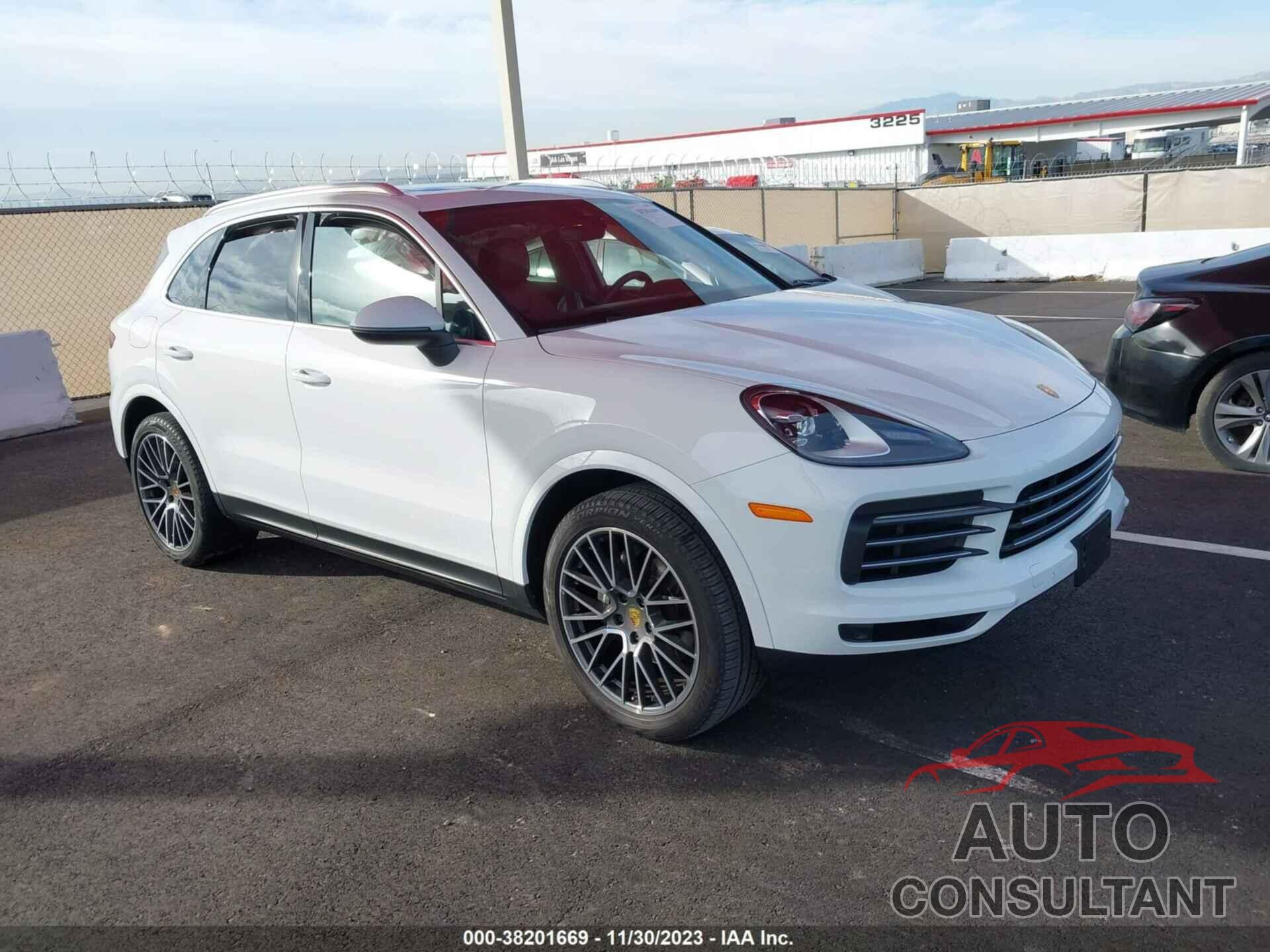 PORSCHE CAYENNE 2020 - WP1AA2AY2LDA09067