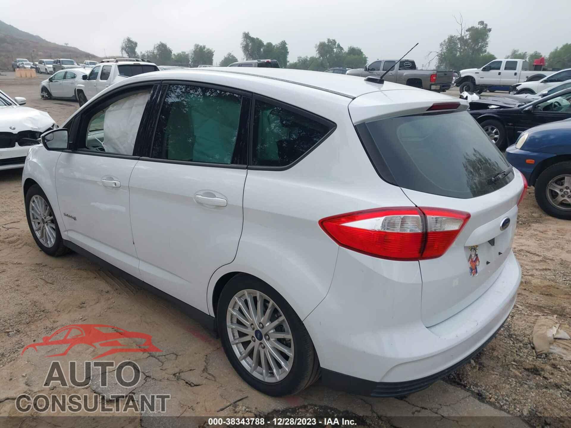 FORD C-MAX HYBRID 2016 - 1FADP5AU6GL117236