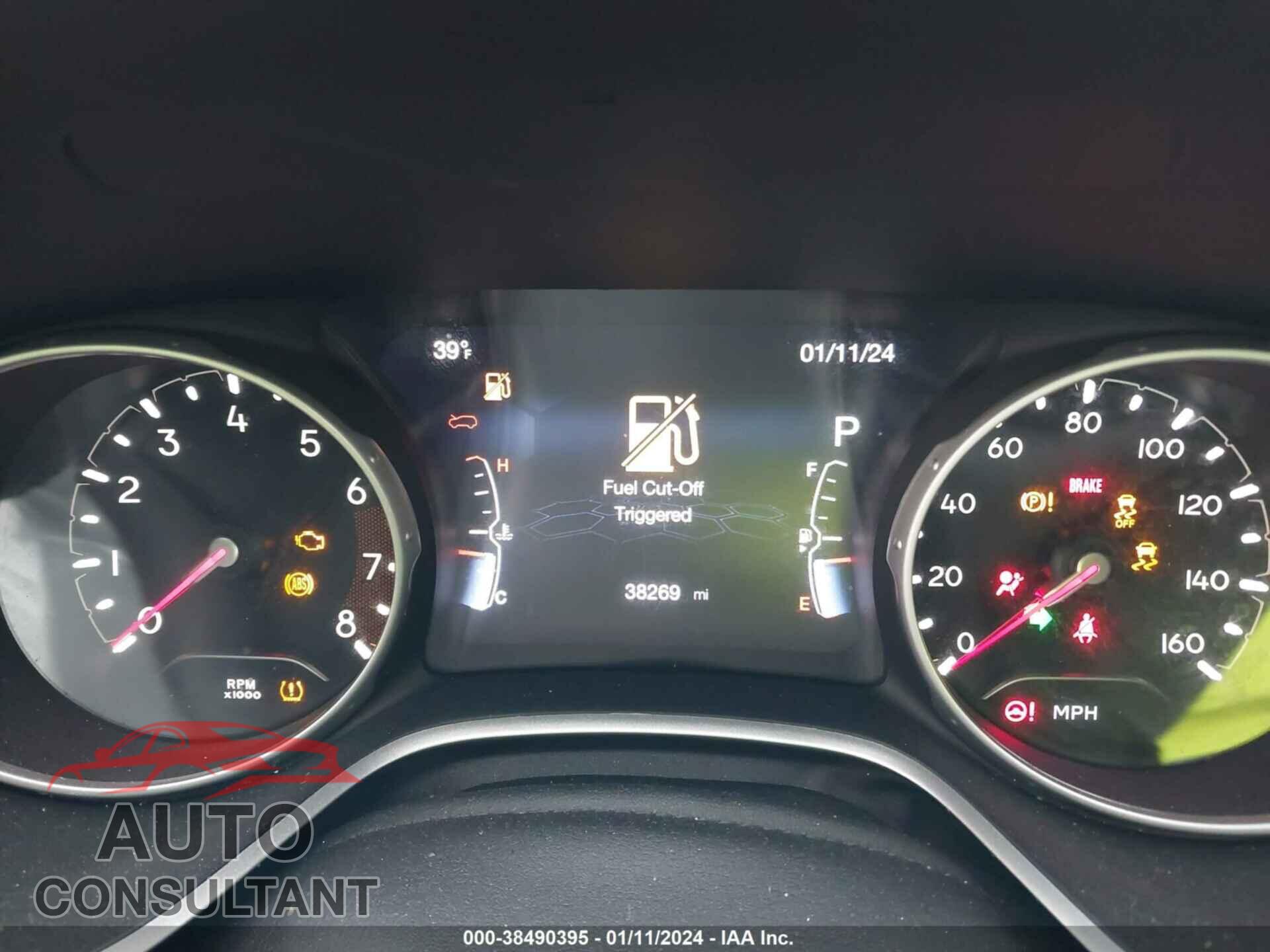JEEP COMPASS 2018 - 3C4NJDBB7JT467395