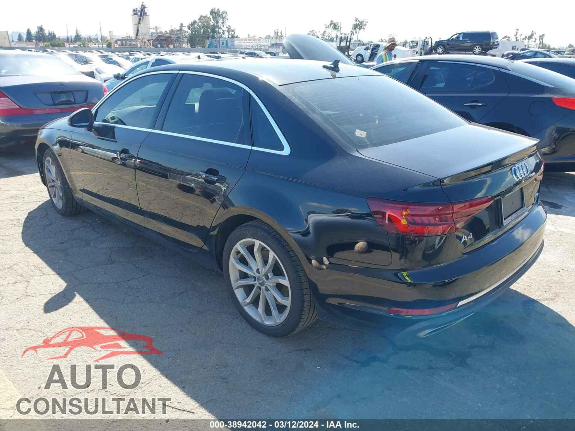 AUDI A4 2019 - WAUHMAF42KA024723