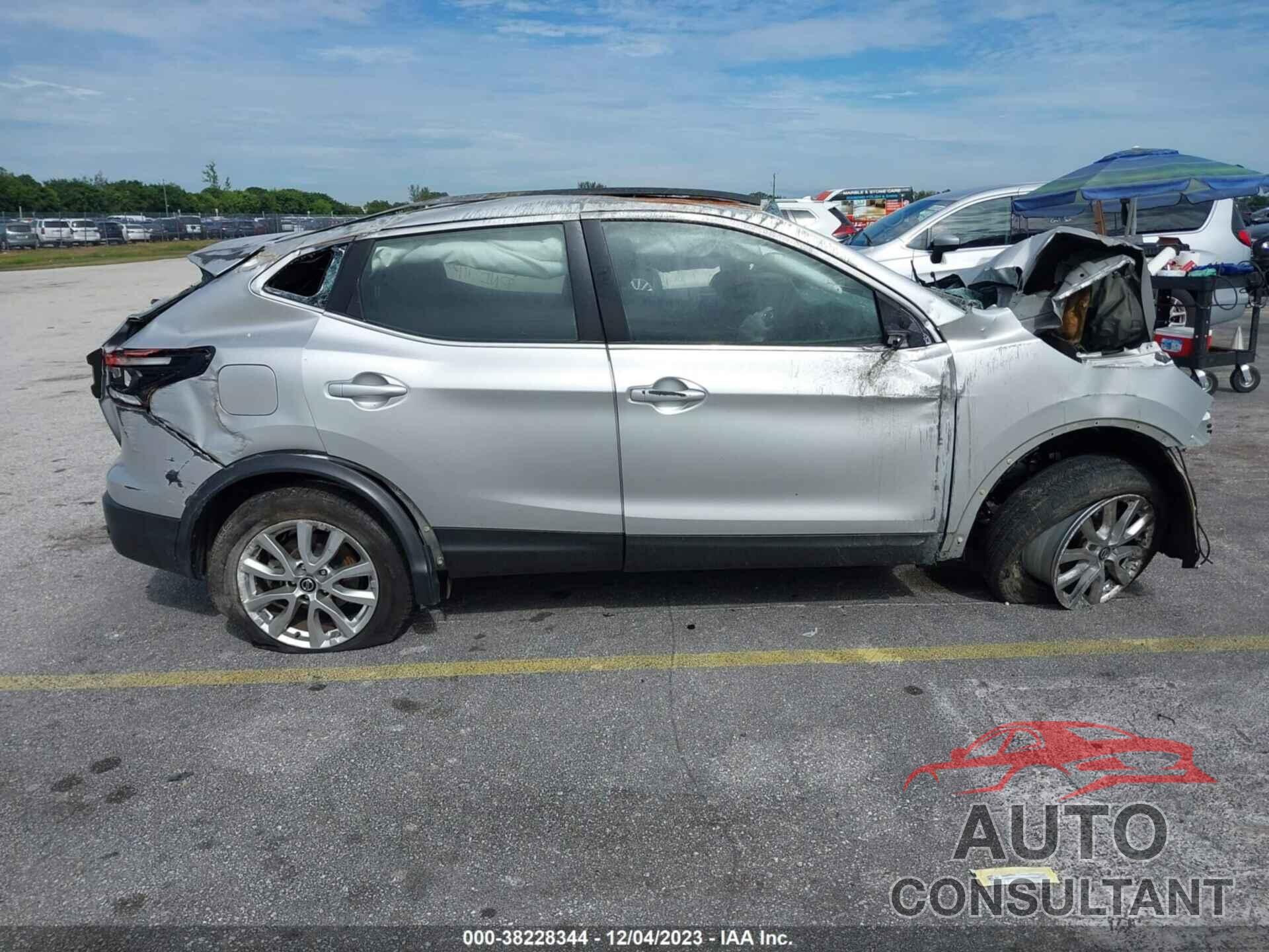 NISSAN ROGUE SPORT 2021 - JN1BJ1AW4MW421126