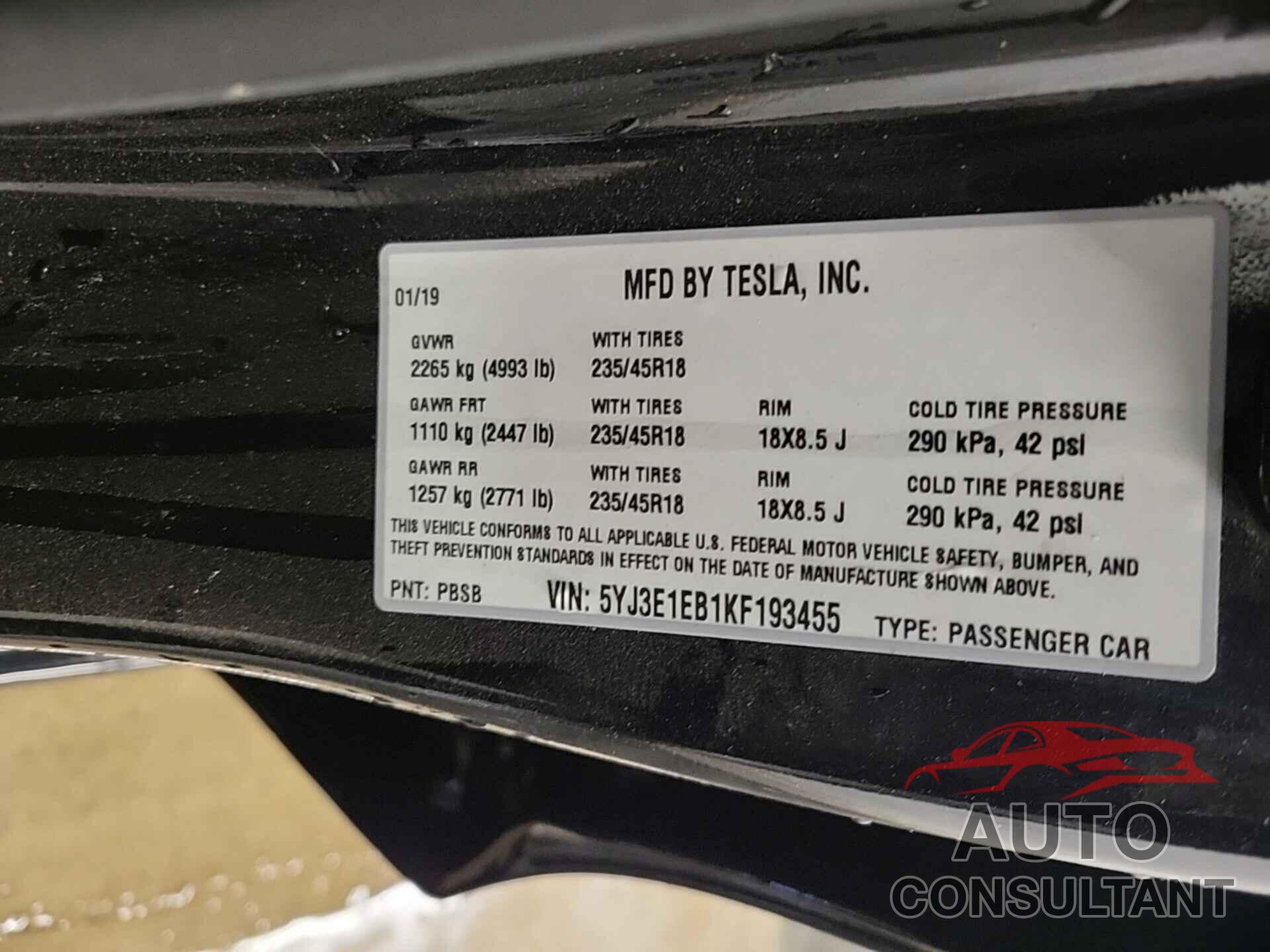 TESLA MODEL 3 2019 - 5YJ3E1EB1KF193455