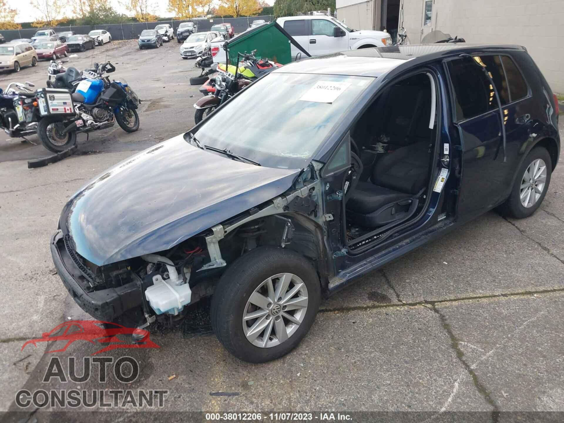 VOLKSWAGEN GOLF 2017 - 3VW217AU3HM053233