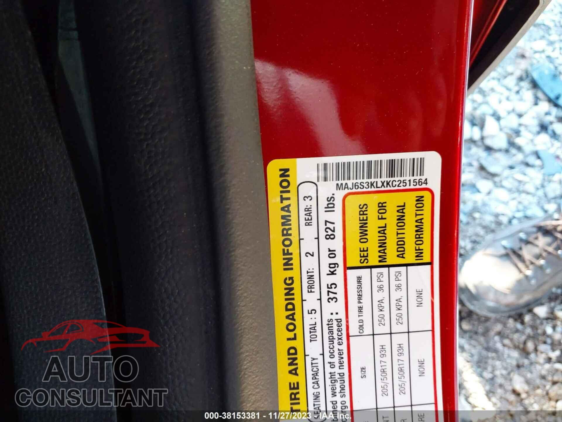 FORD ECOSPORT 2019 - MAJ6S3KLXKC251564