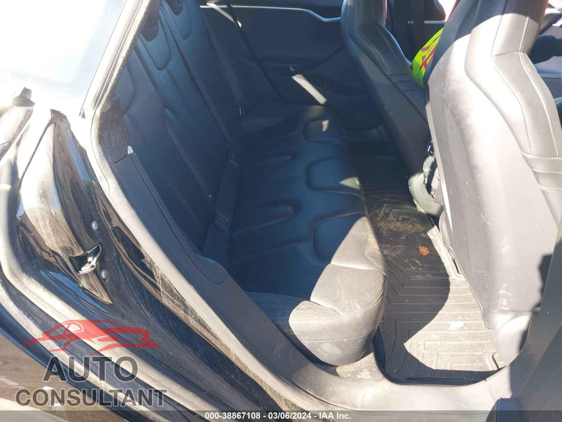 TESLA MODEL S 2016 - 5YJSA1E22GF174301