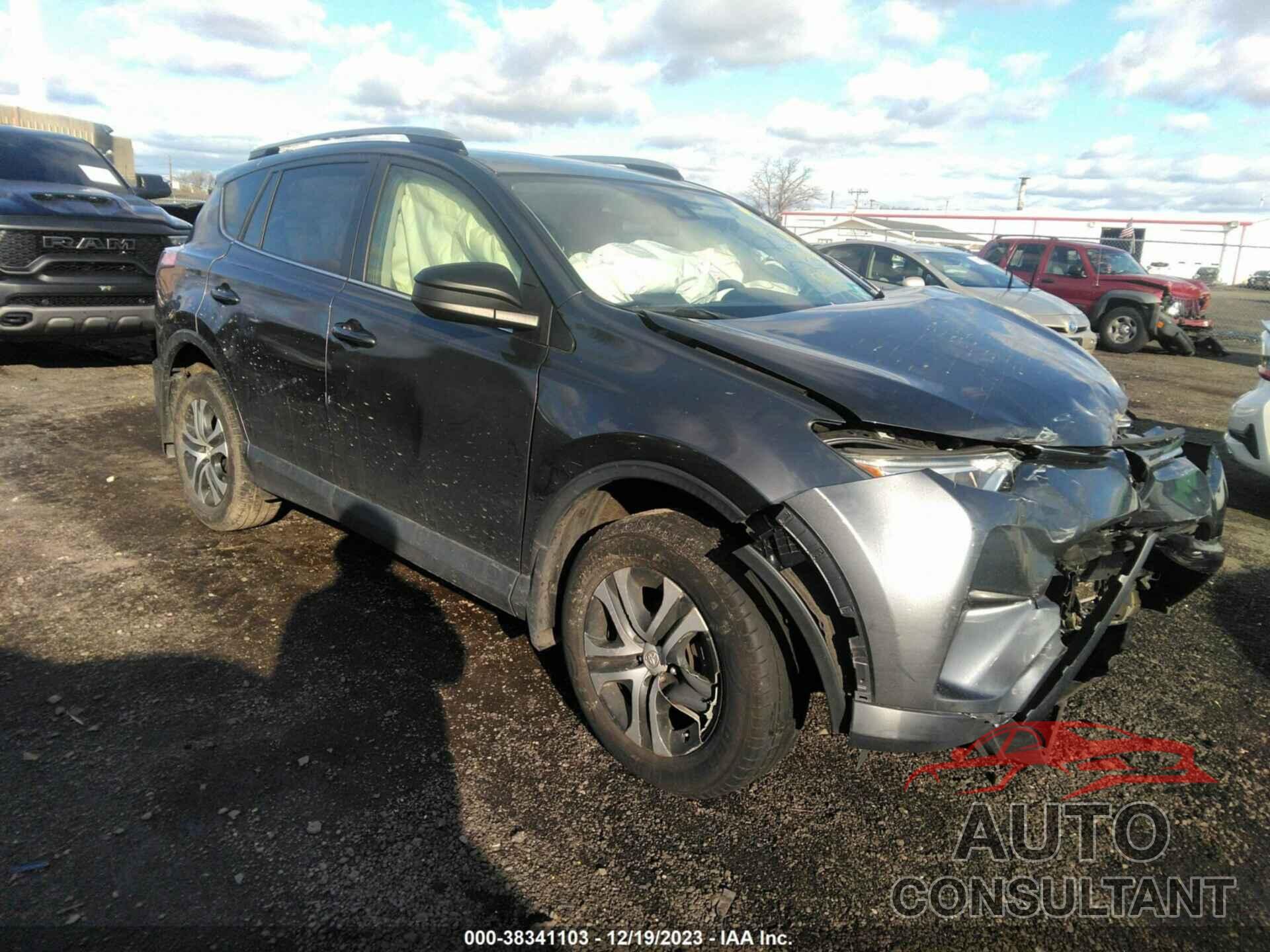 TOYOTA RAV4 2018 - JTMBFREV9JD250105