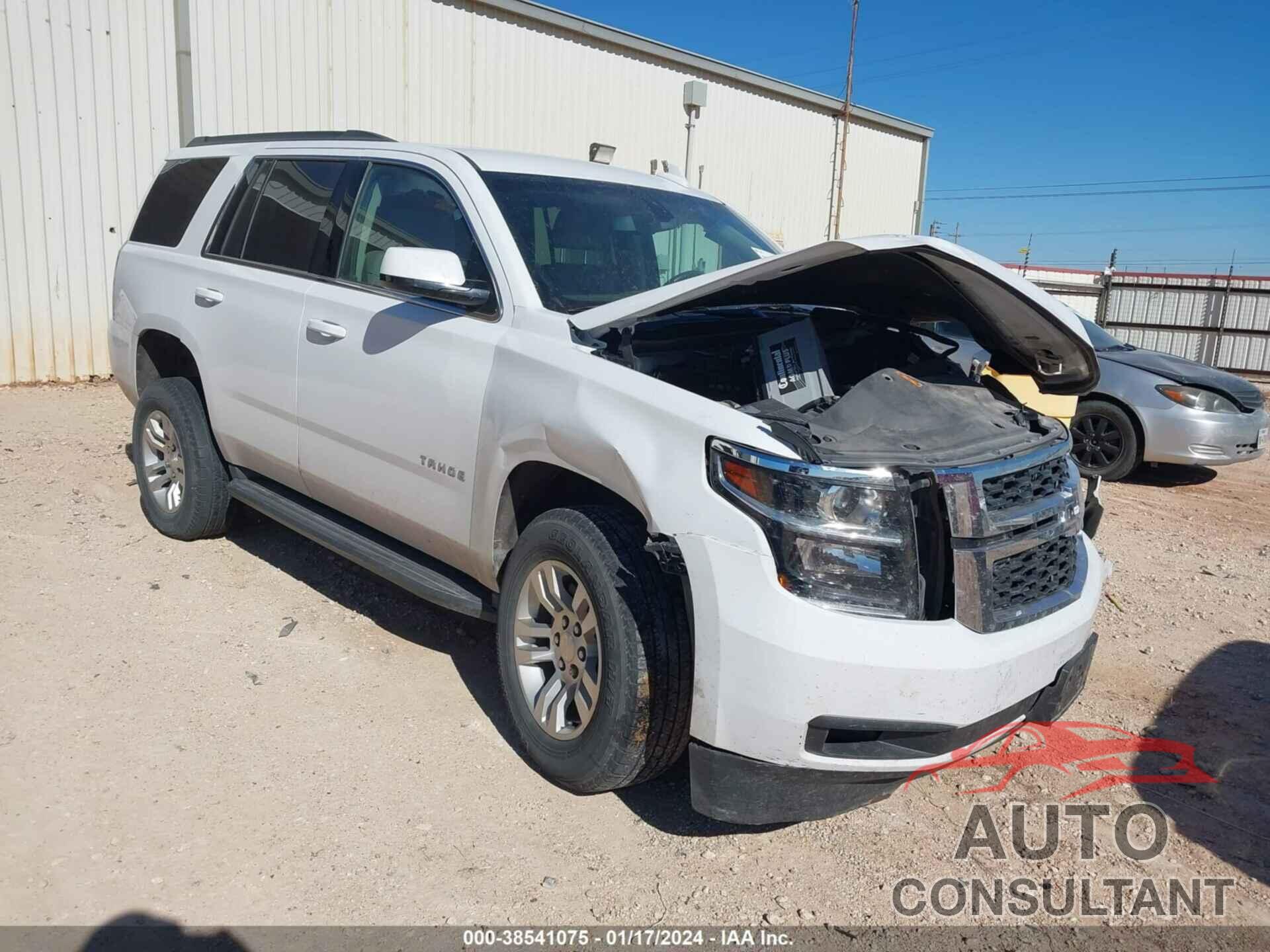 CHEVROLET TAHOE 2018 - 1GNSCAKC2JR177683