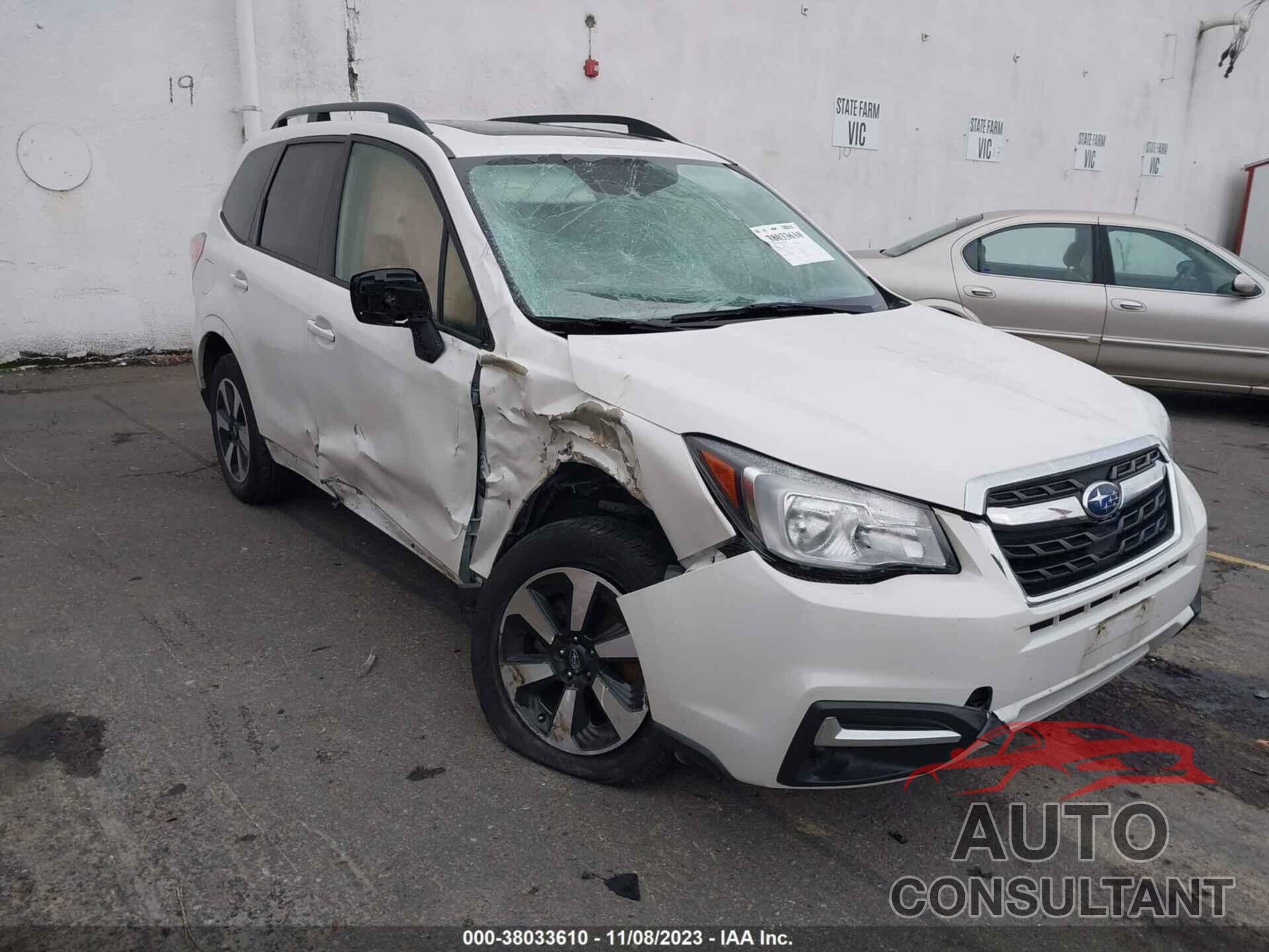 SUBARU FORESTER 2018 - JF2SJAEC7JH535801