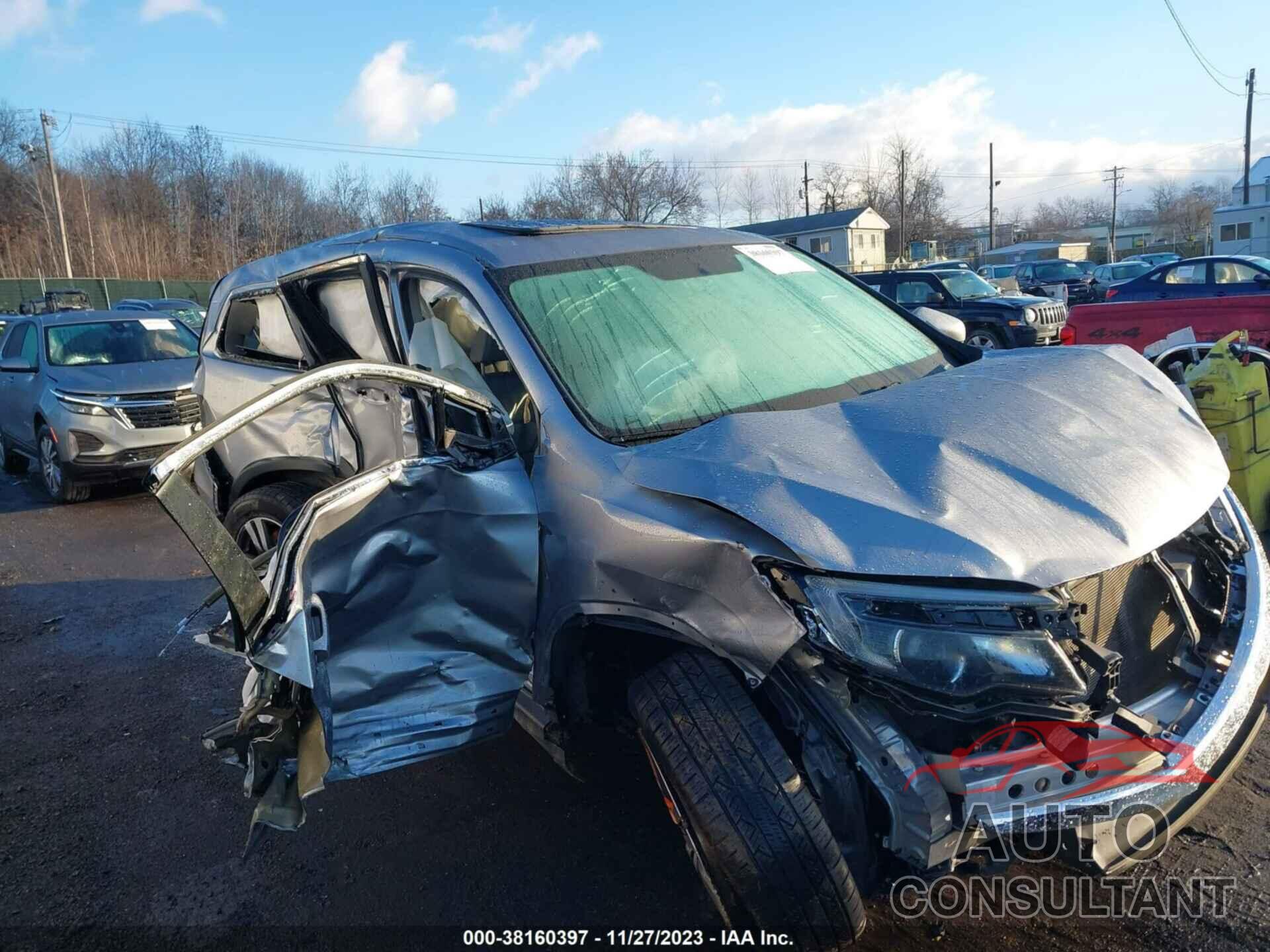 HONDA PILOT 2018 - 5FNYF6H59JB007908