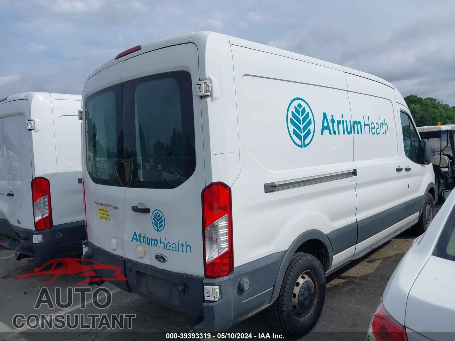 FORD TRANSIT 2016 - 1FTYR2CM5GKA05924