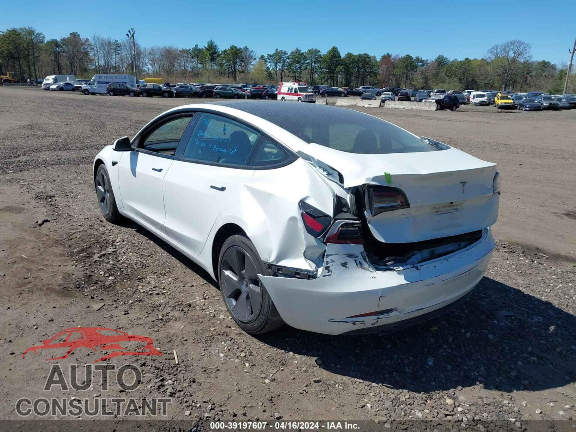 TESLA MODEL 3 2023 - 5YJ3E1EA4PF553574