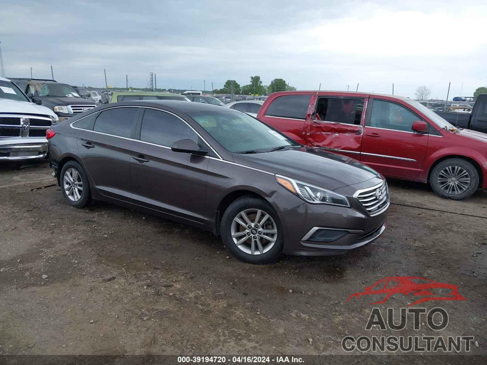 HYUNDAI SONATA 2017 - 5NPE24AF2HH592512