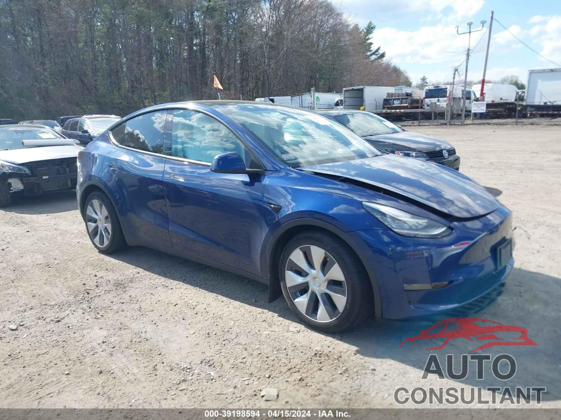 TESLA MODEL Y 2021 - 5YJYGAEE4MF299332