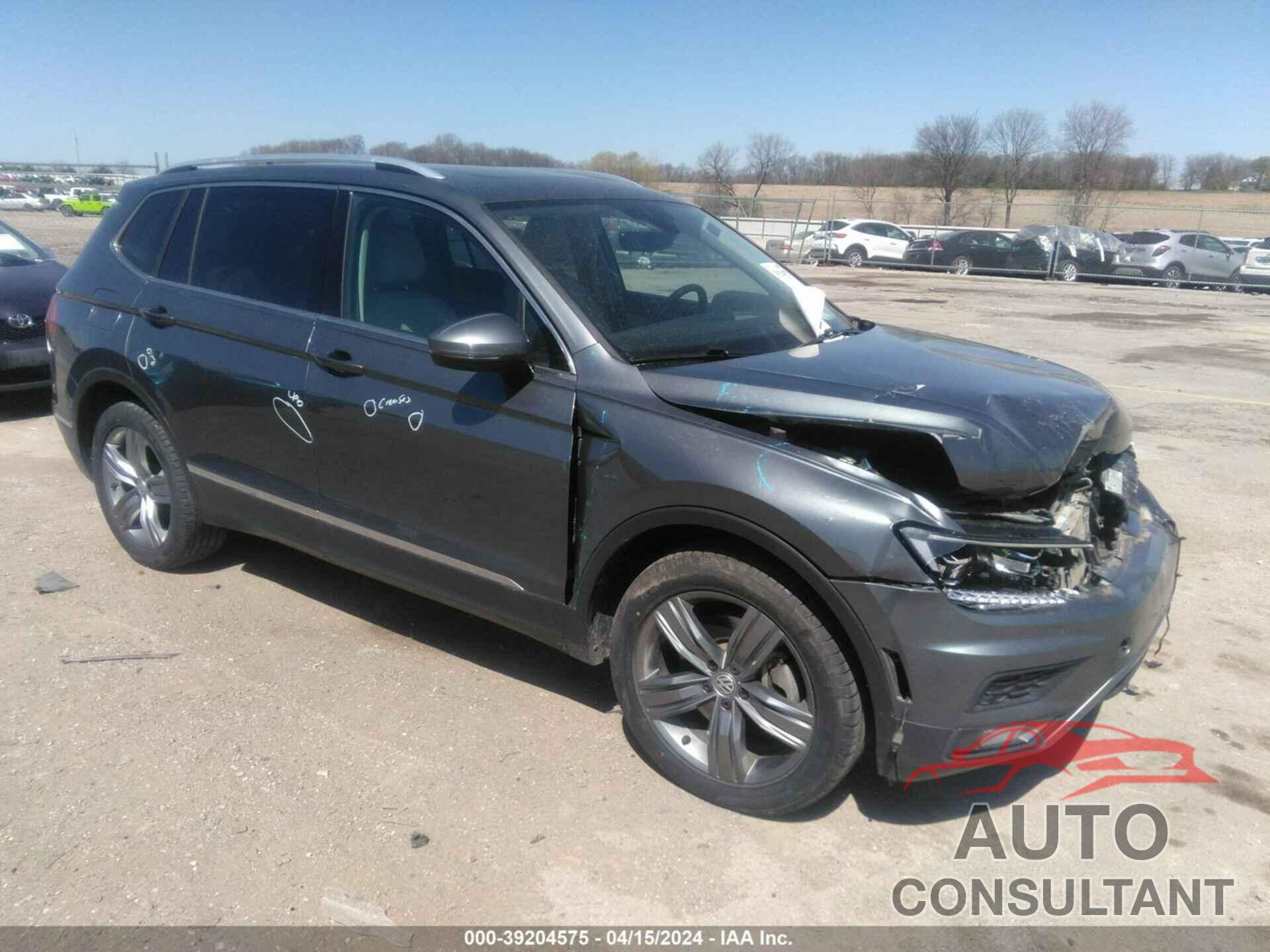 VOLKSWAGEN TIGUAN 2019 - 3VV4B7AX2KM021384