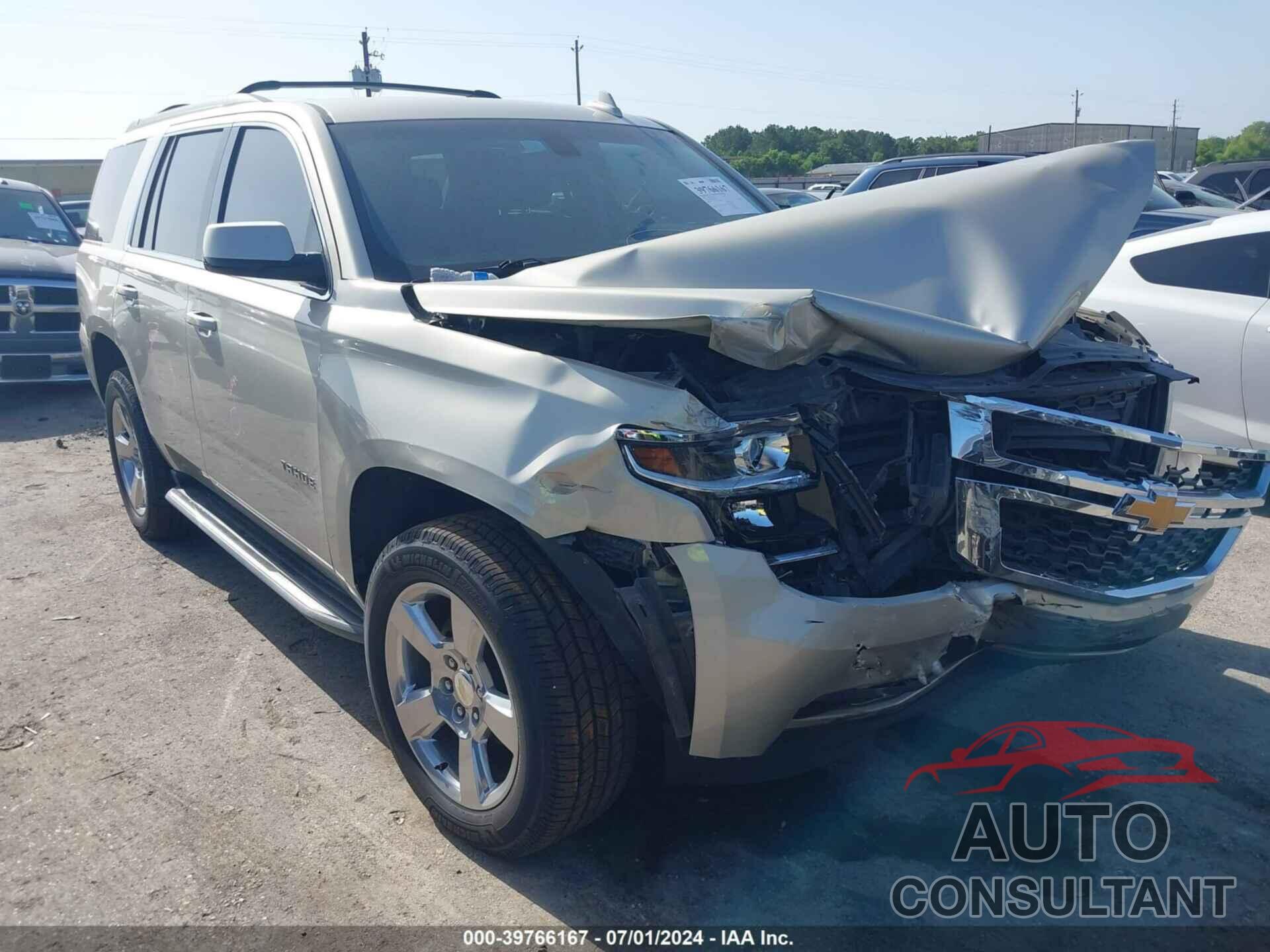 CHEVROLET TAHOE 2017 - 1GNSCAKC1HR378761