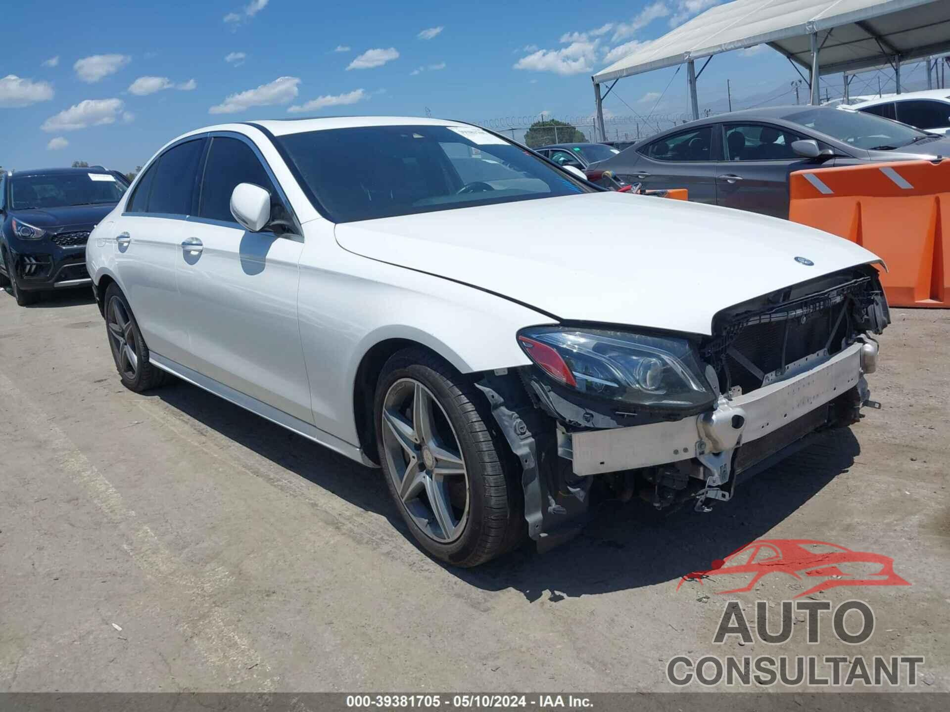 MERCEDES-BENZ E 300 2017 - WDDZF4JB1HA012599