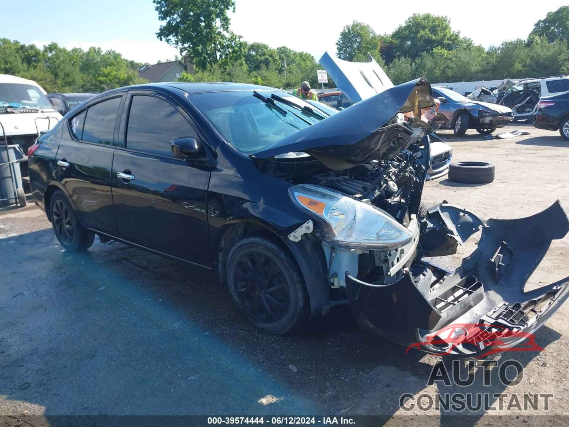 NISSAN VERSA 2016 - 3N1CN7APXGL874357