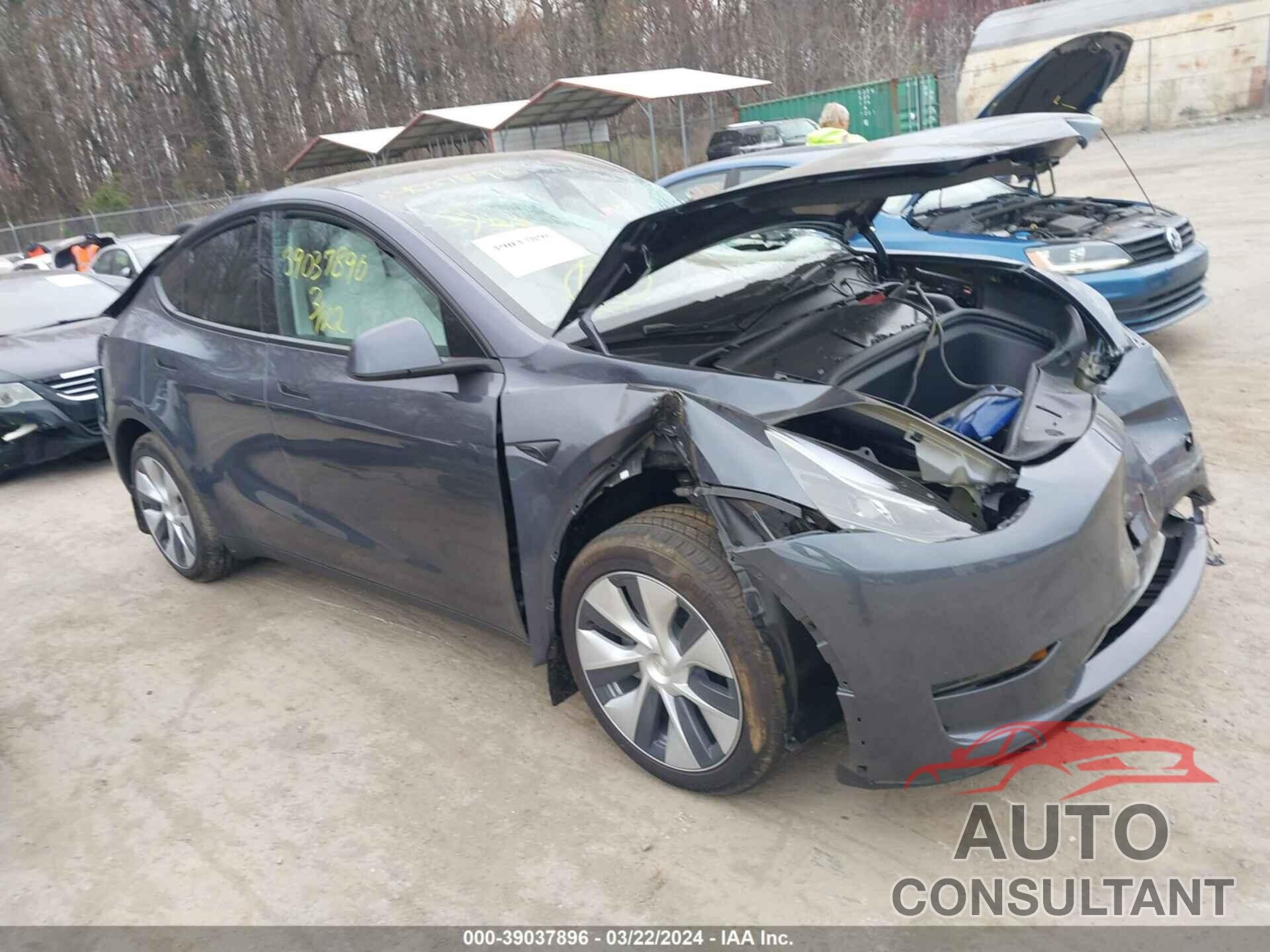 TESLA MODEL Y 2023 - 7SAYGAEE7PF967518