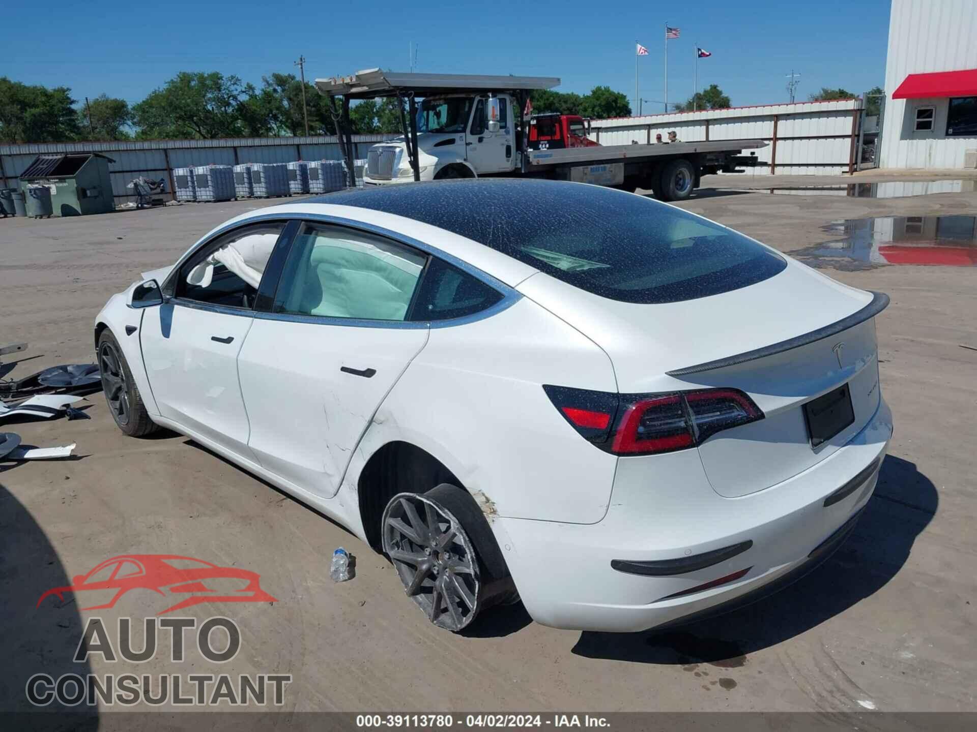 TESLA MODEL 3 2019 - 5YJ3E1EB1KF511929