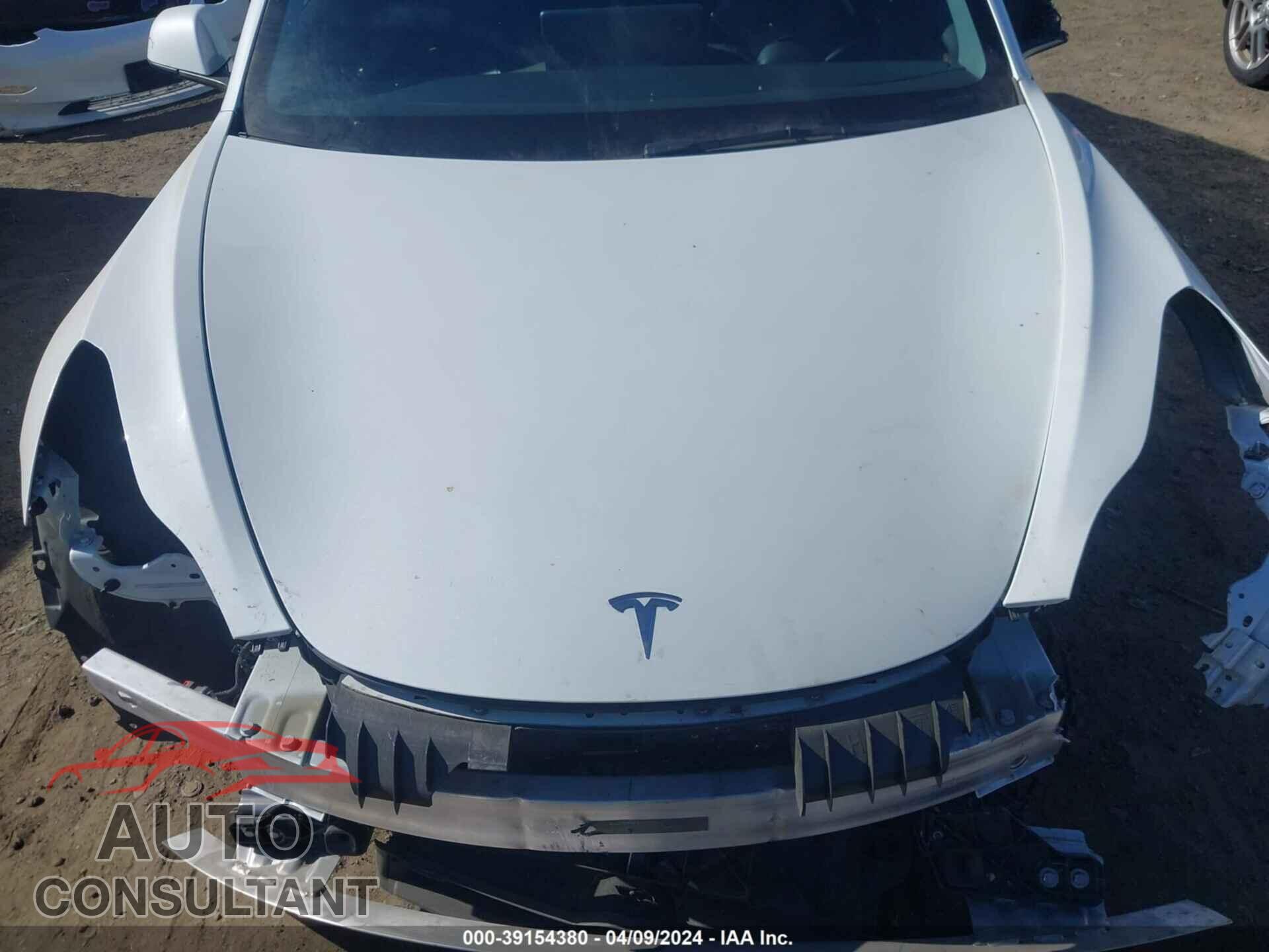 TESLA MODEL 3 2022 - 5YJ3E1EB5NF341093