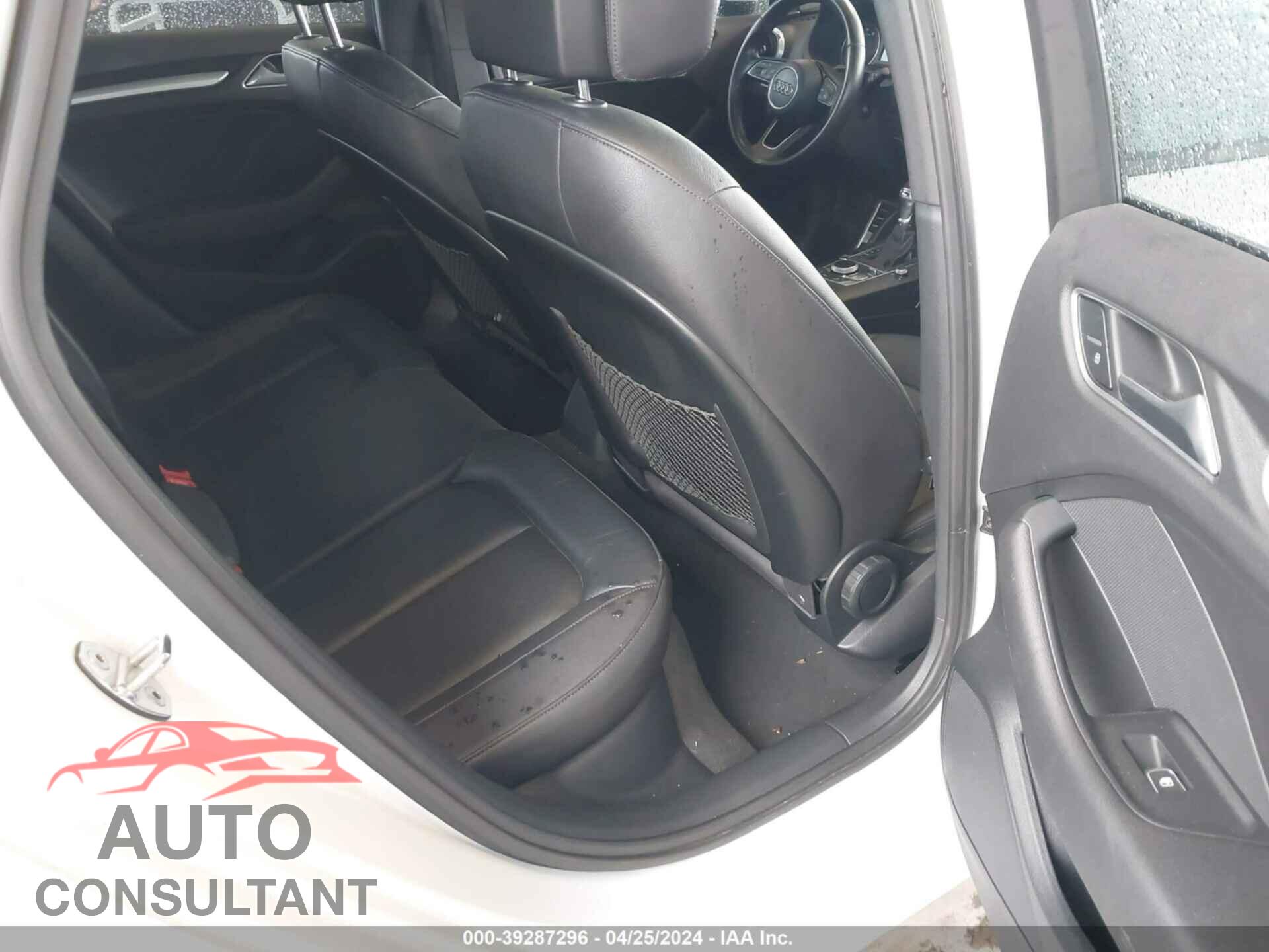 AUDI A3 2017 - WAUB8GFF5H1032001