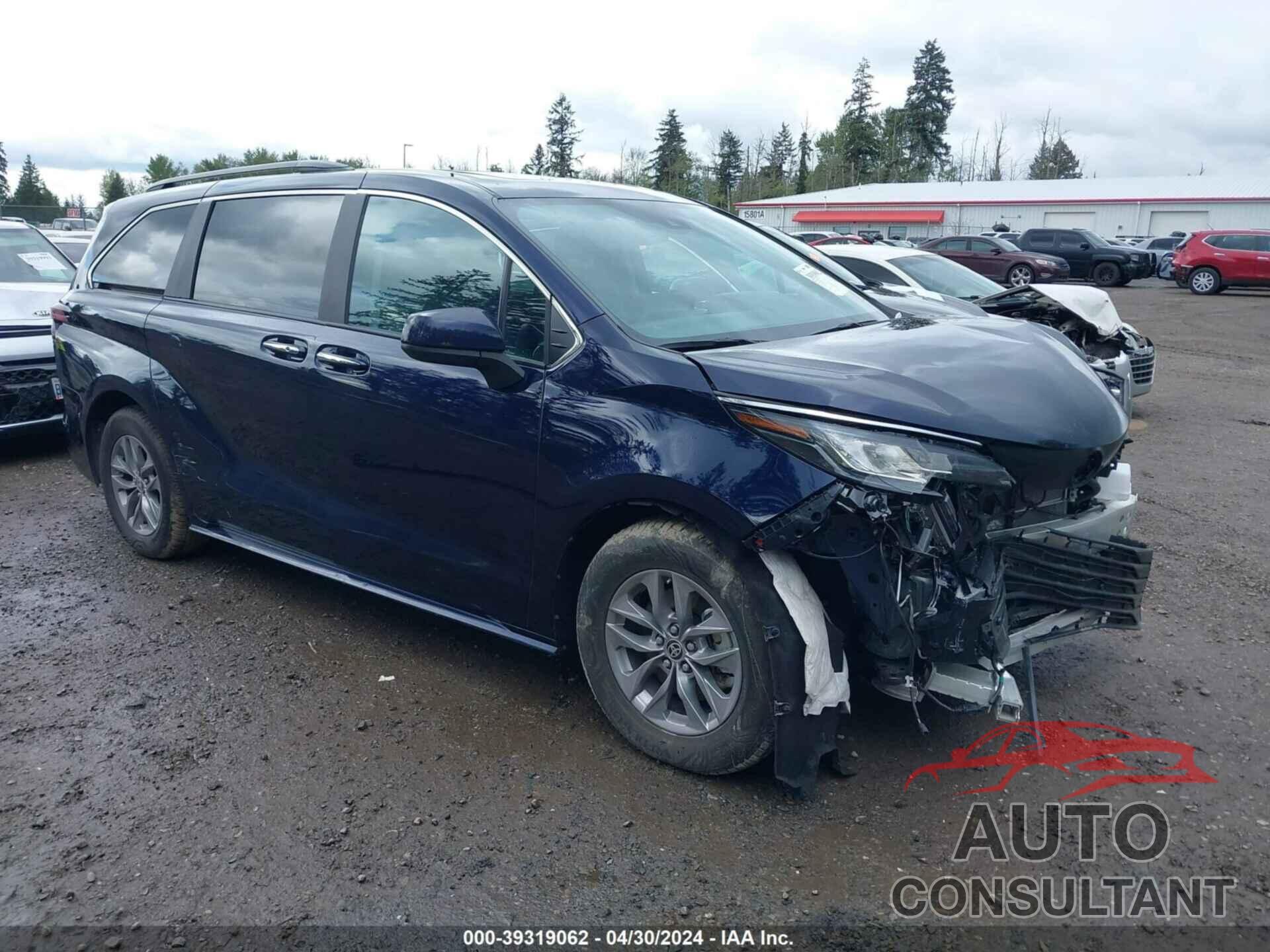 TOYOTA SIENNA 2022 - 5TDJSKFC0NS067908