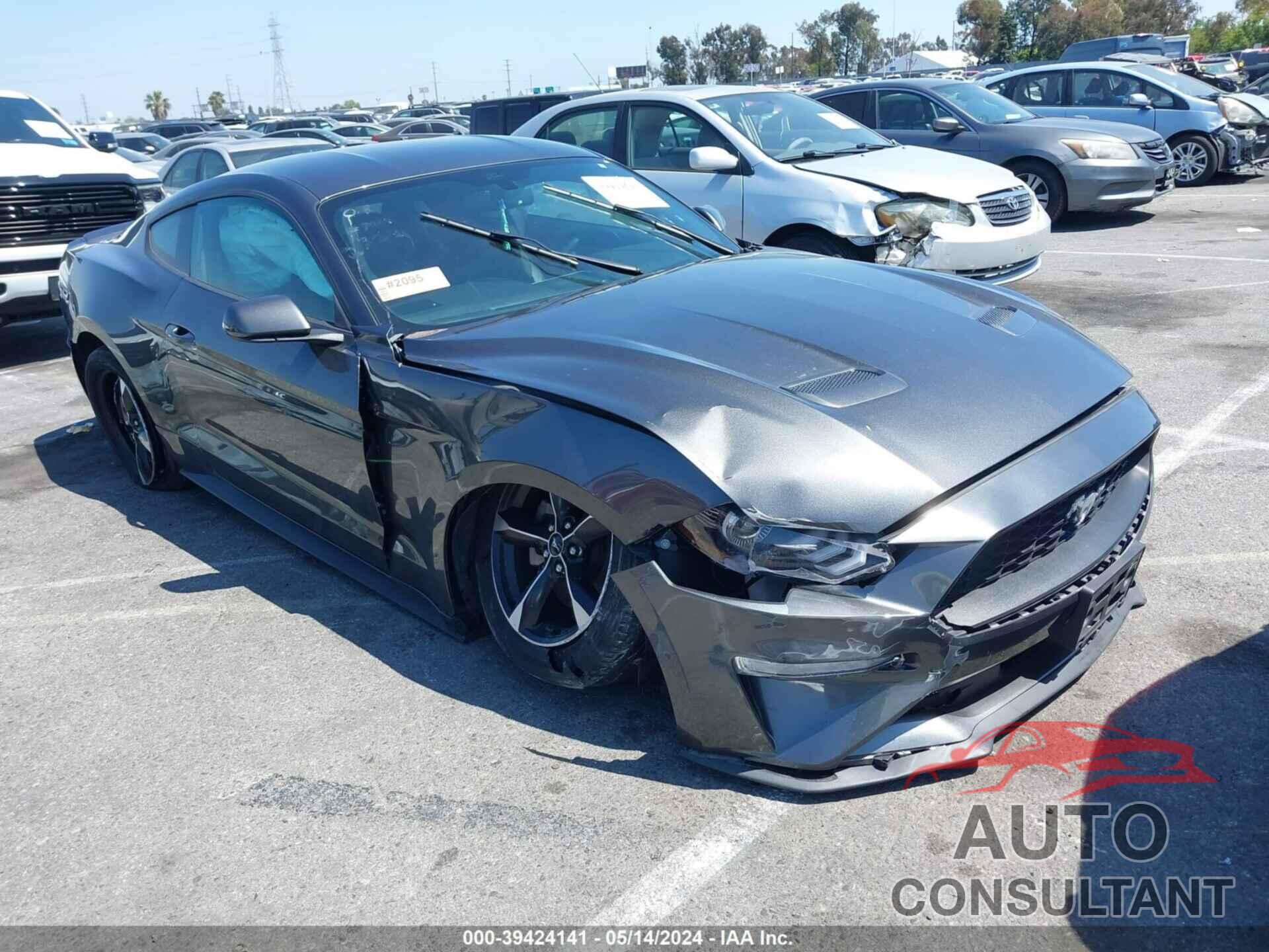 FORD MUSTANG 2018 - 1FA6P8TH9J5127247