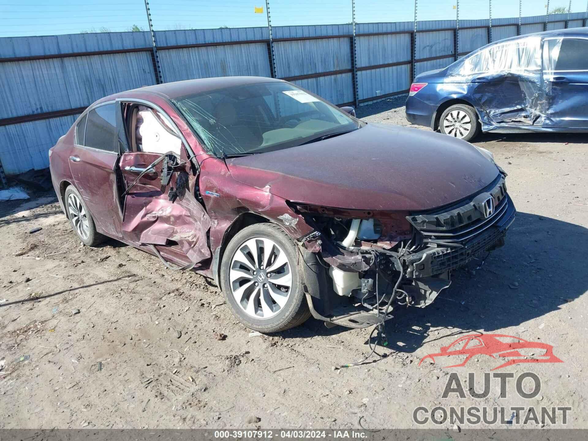 HONDA ACCORD 2017 - JHMCR6F30HC016831