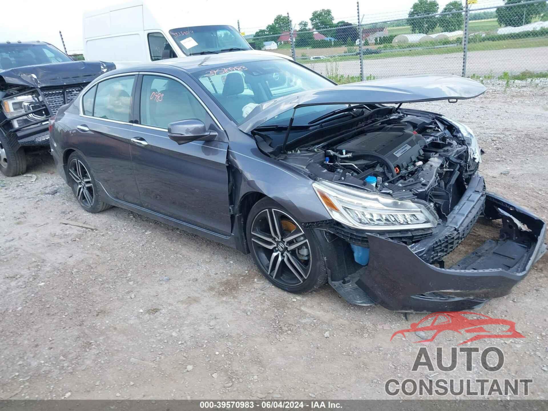 HONDA ACCORD 2017 - 1HGCR3F92HA004441