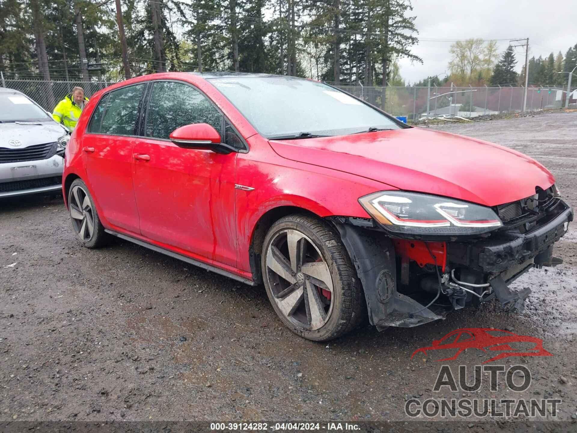 VOLKSWAGEN GOLF GTI 2018 - 3VW447AU0JM283009