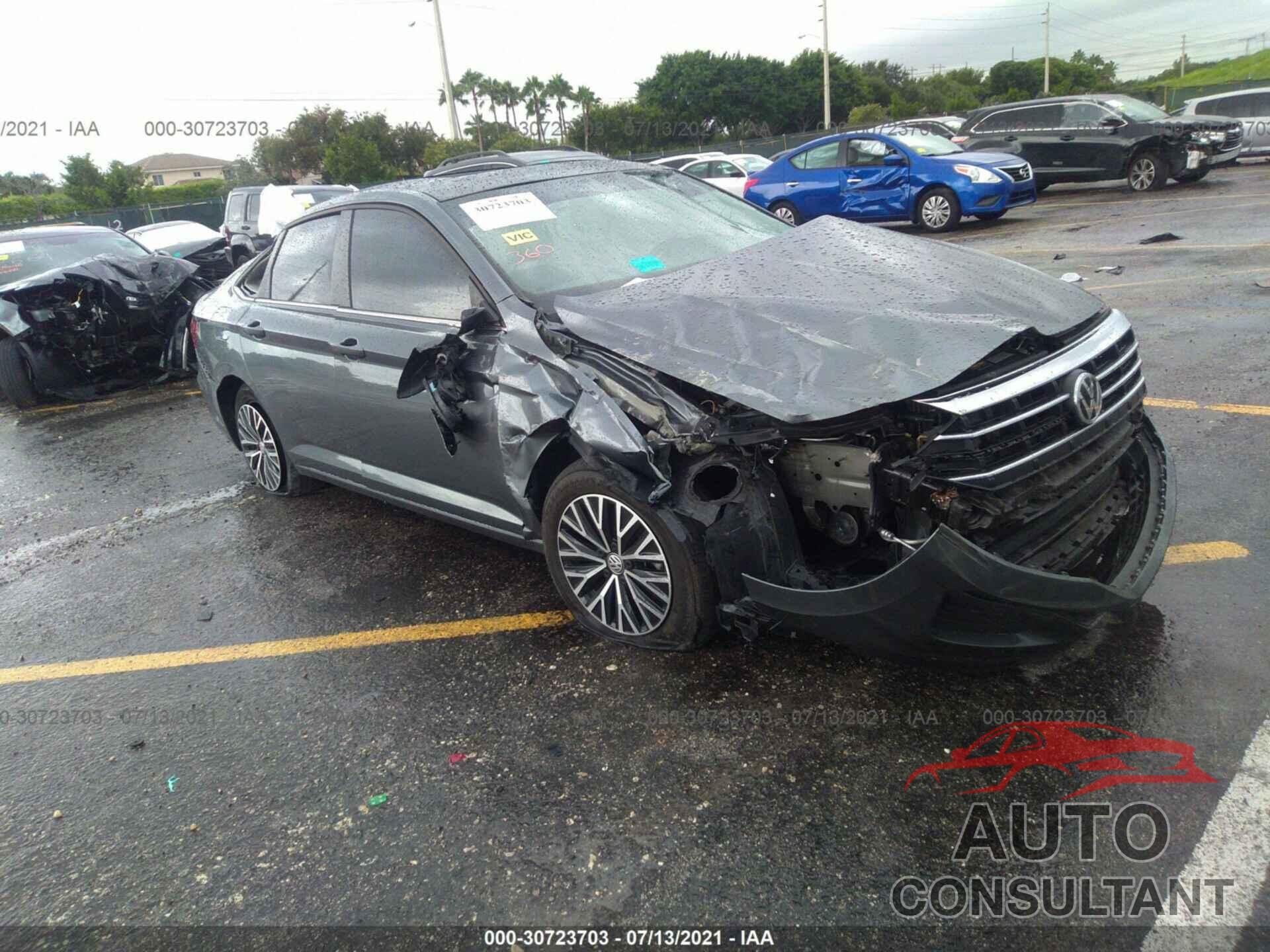 VOLKSWAGEN JETTA 2019 - 3VWC57BU6KM113486