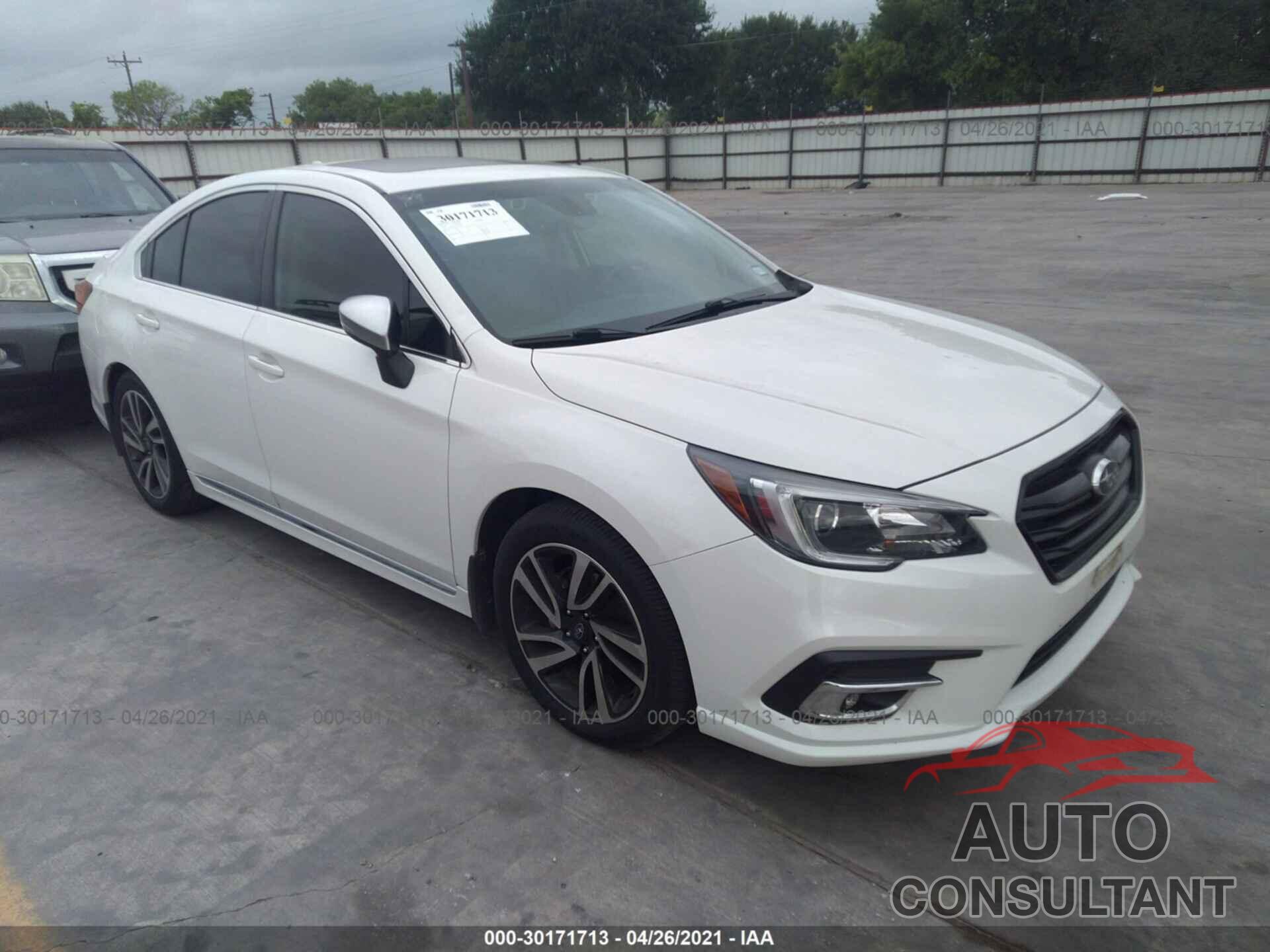 SUBARU LEGACY 2018 - 4S3BNAS64J3020866