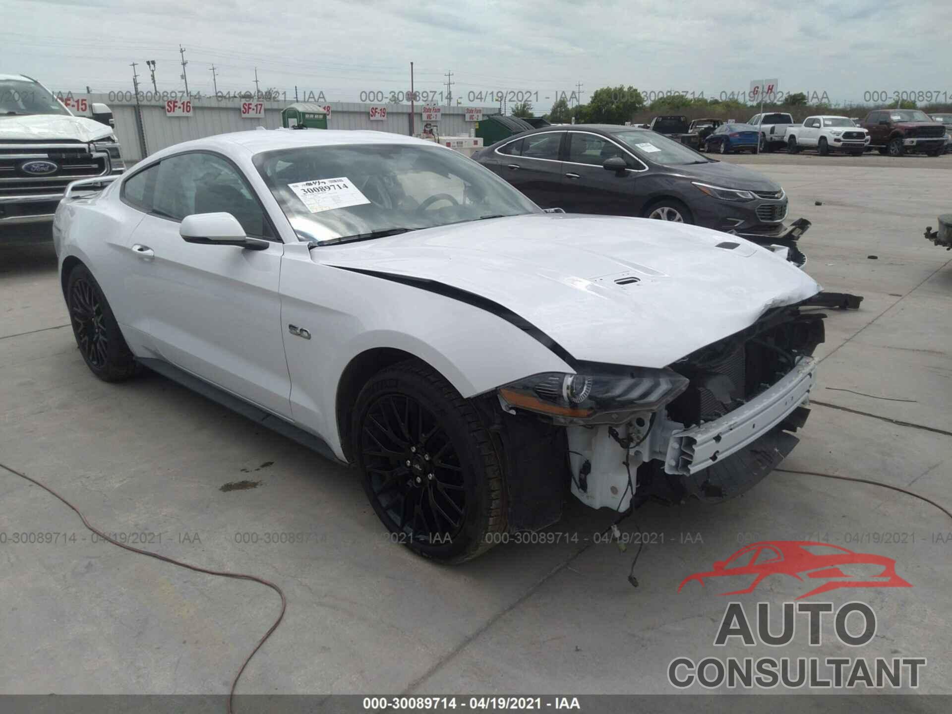 FORD MUSTANG 2020 - 1FA6P8CF7L5171409