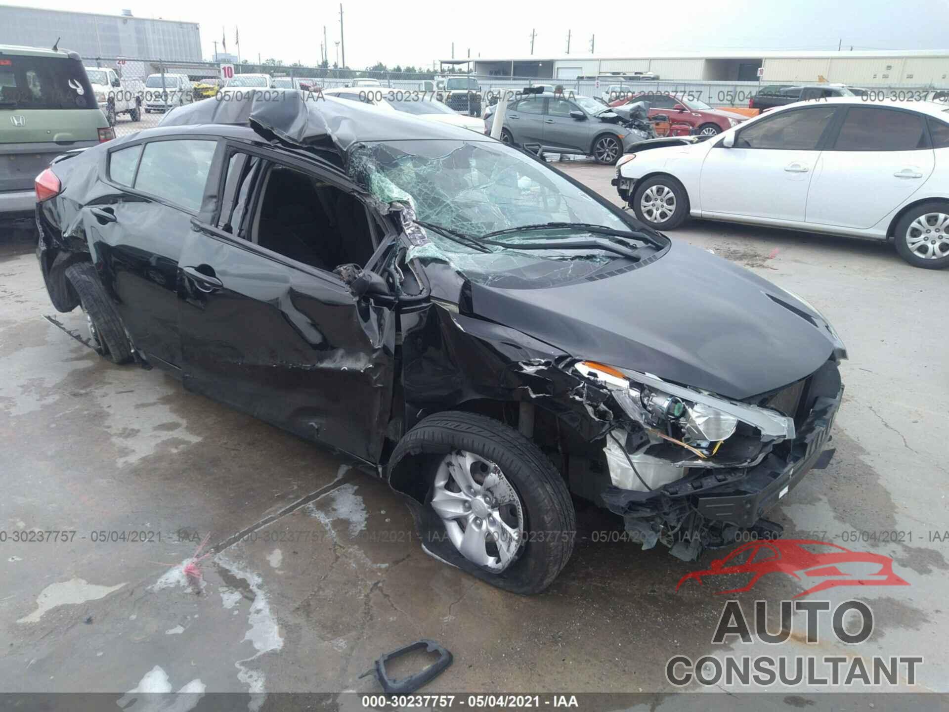KIA FORTE 2016 - KNAFK4A63G5563794