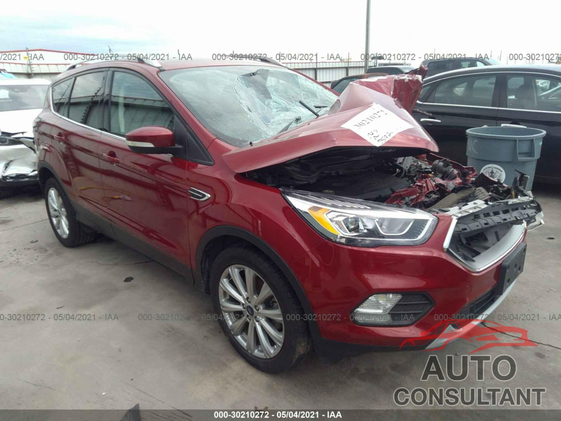 FORD ESCAPE 2017 - 1FMCU0JD9HUA32089