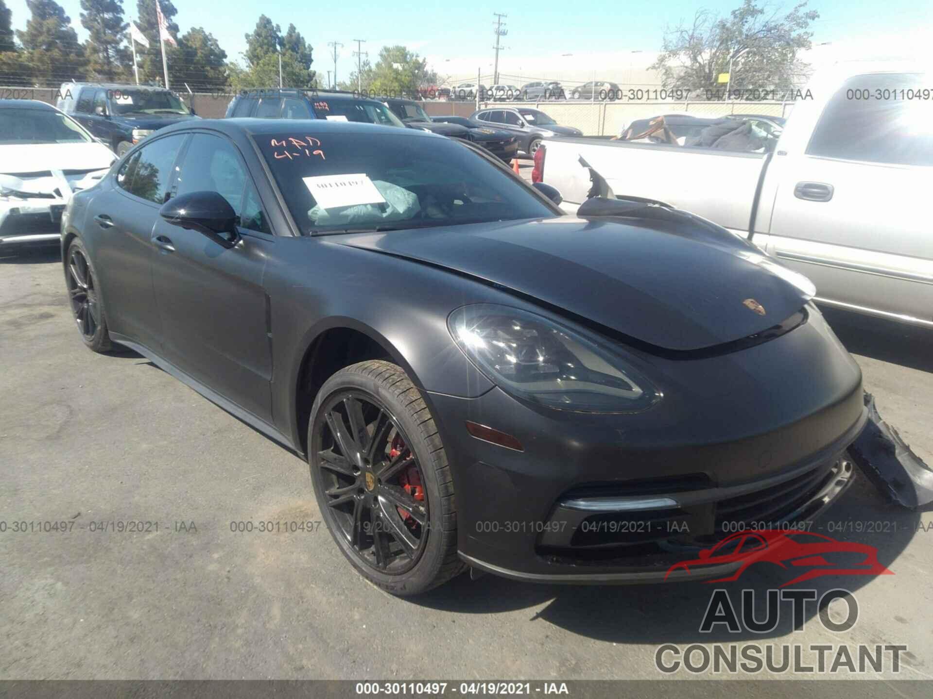 PORSCHE PANAMERA 2020 - WP0AA2A7XLL100411