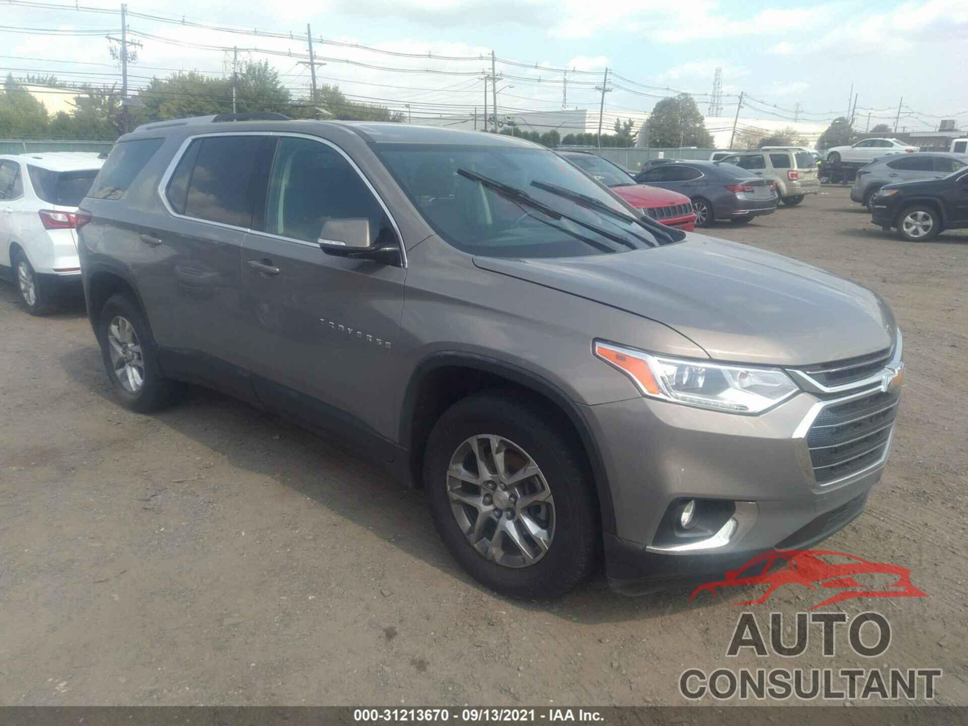 CHEVROLET TRAVERSE 2018 - 1GNEVGKW6JJ118672