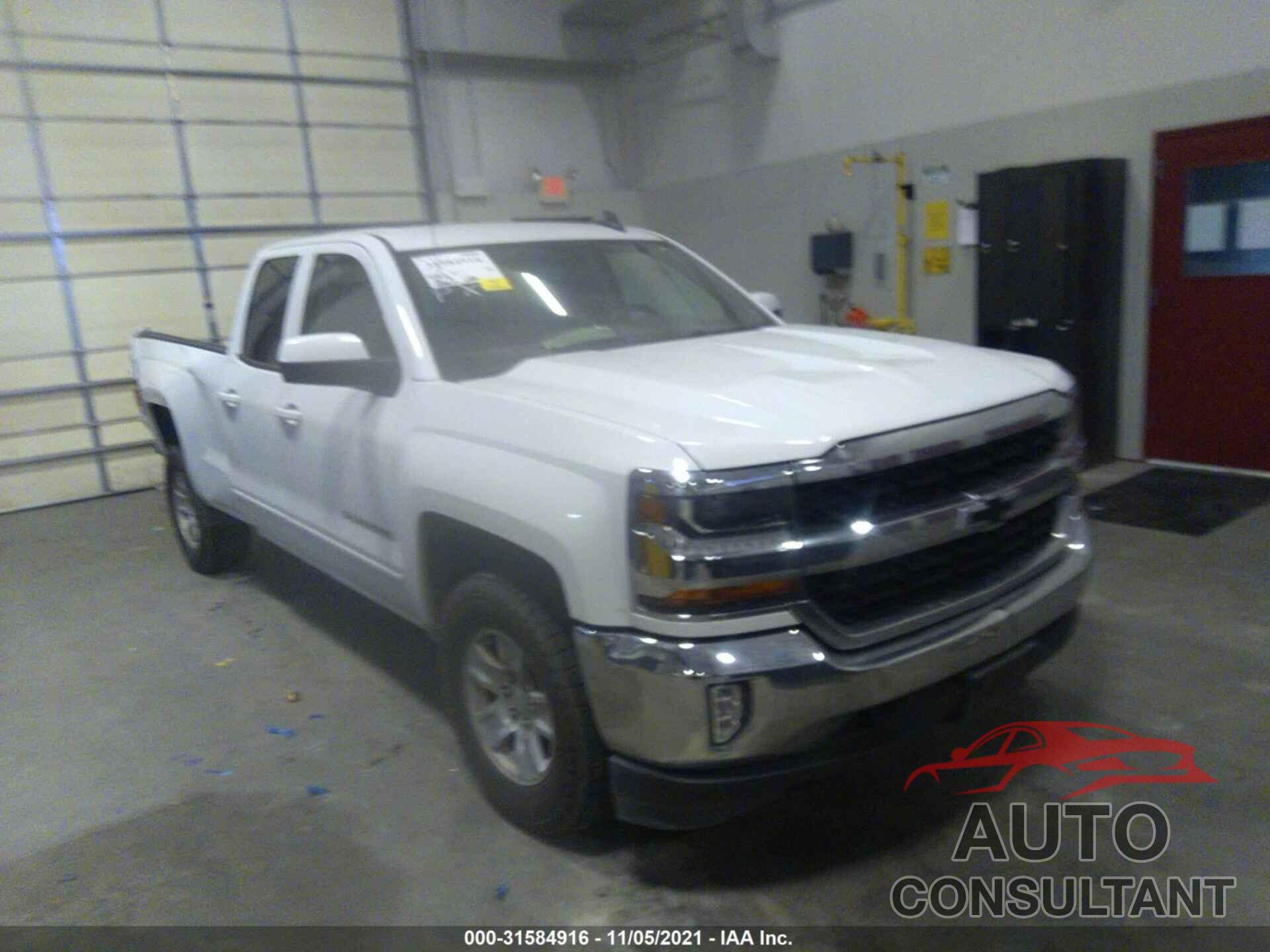 CHEVROLET SILVERADO 1500 2018 - 1GCVKREC3JZ177744