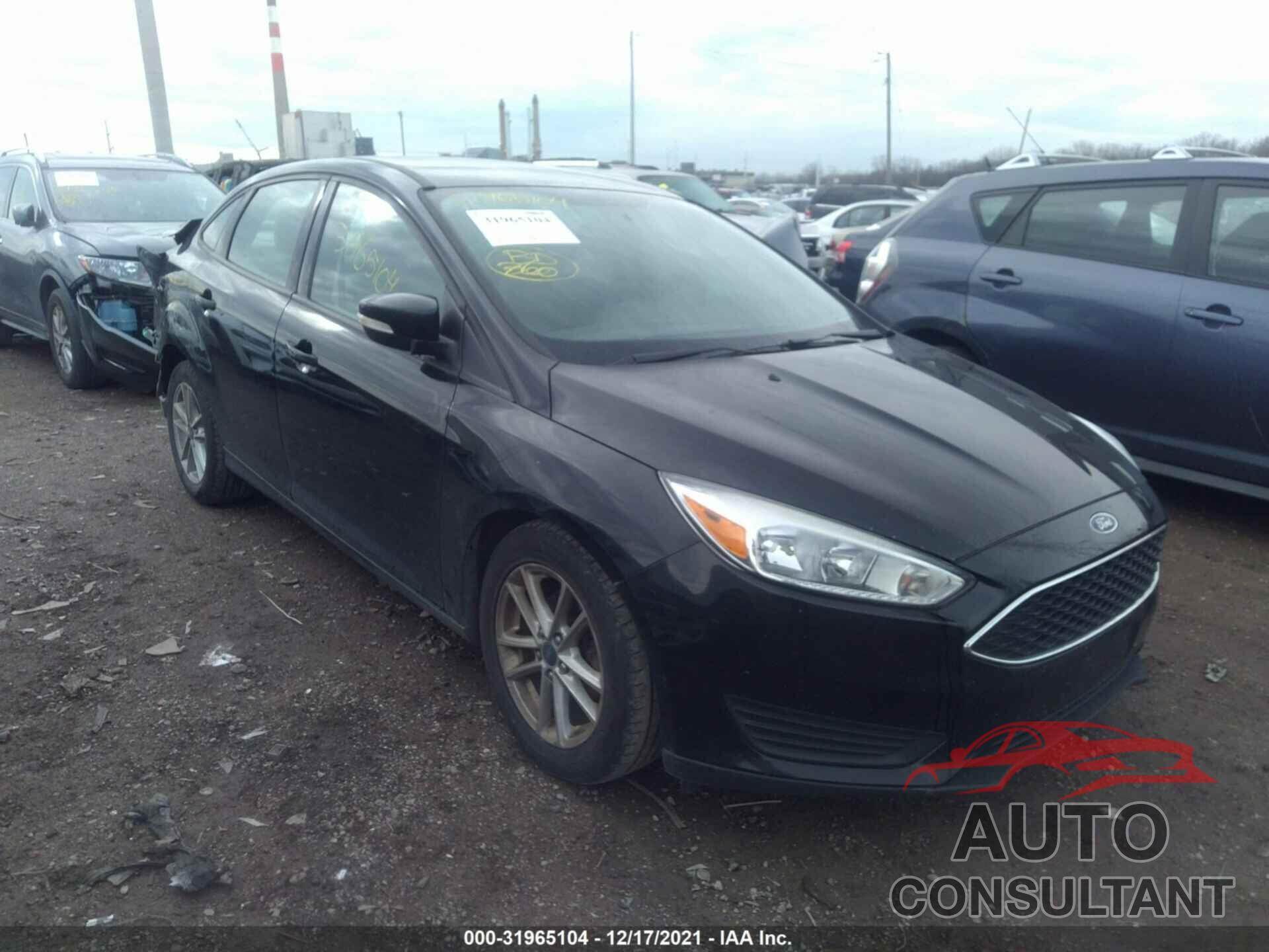 FORD FOCUS 2017 - 1FADP3F28HL209378