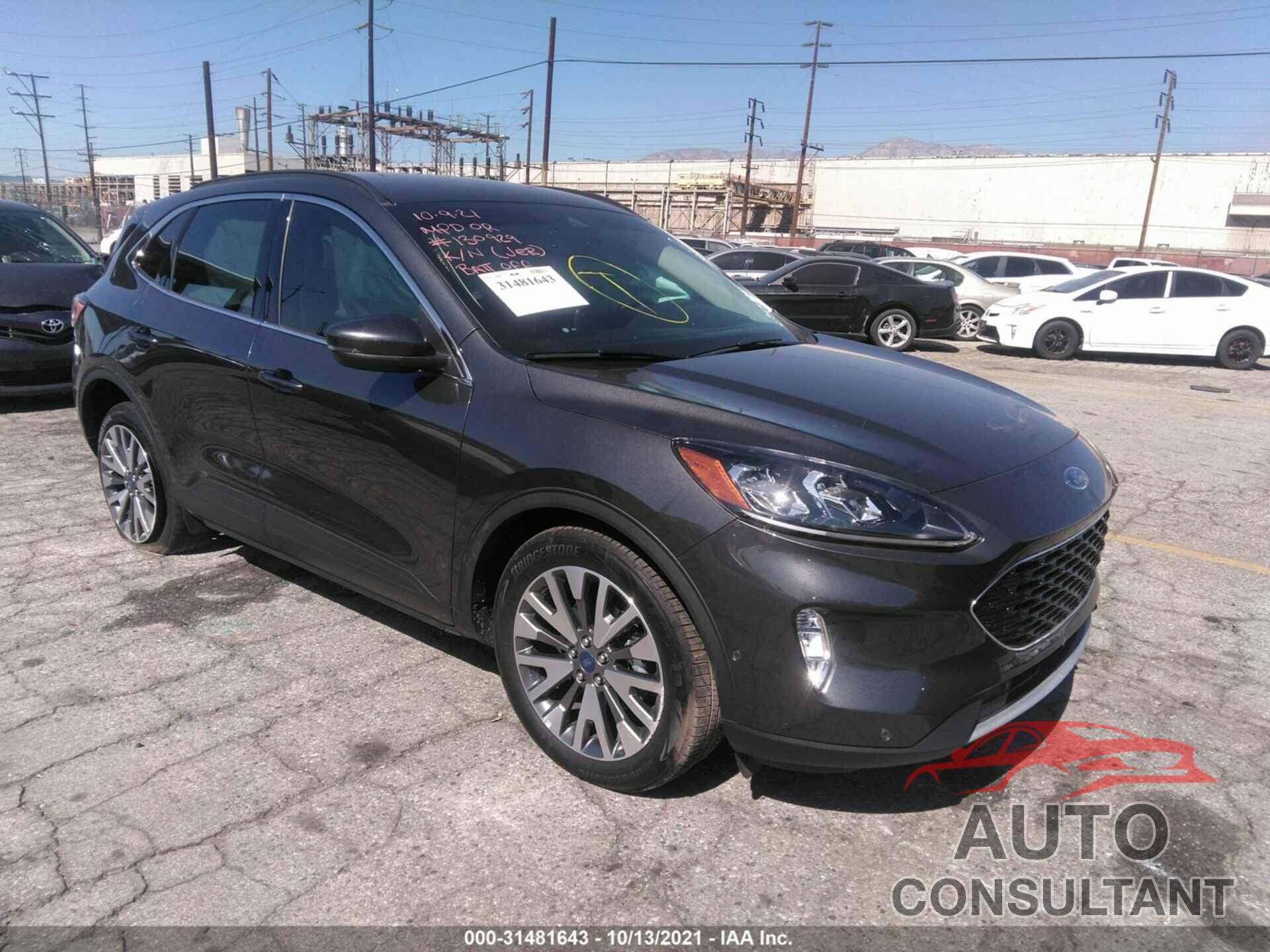FORD ESCAPE 2020 - 1FMCU0DZ9LUC24578