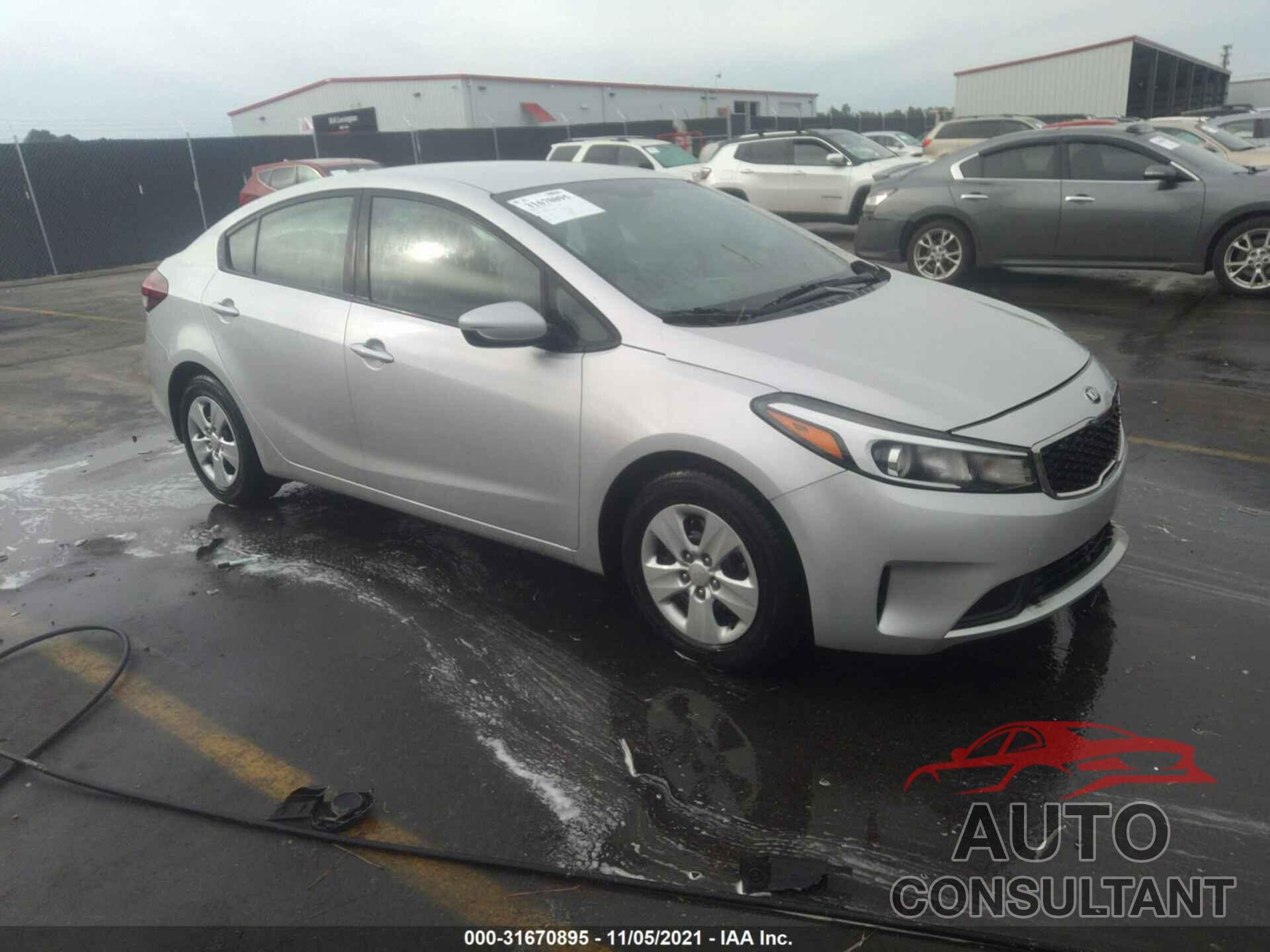 KIA FORTE 2018 - 3KPFL4A72JE248215