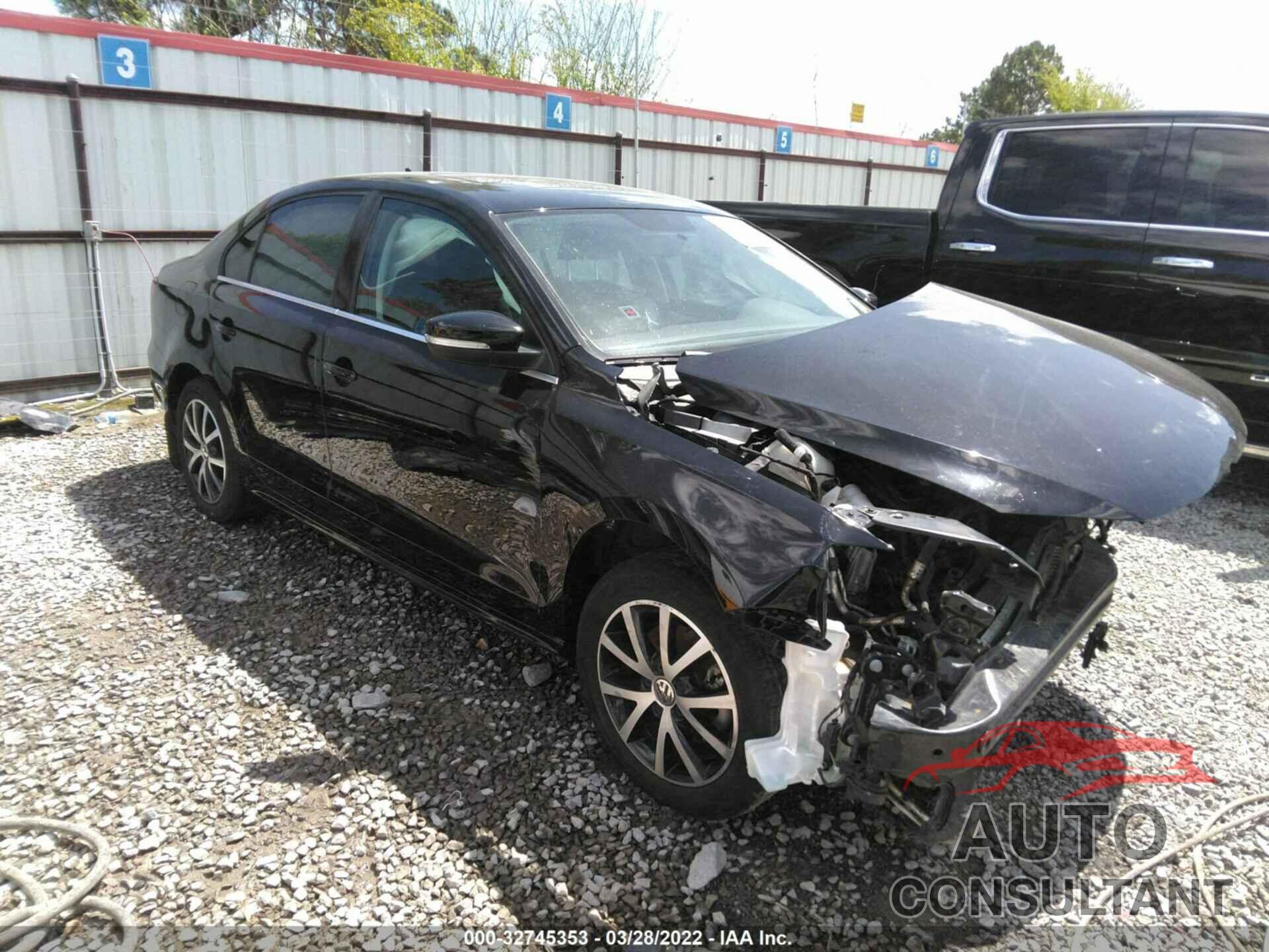 VOLKSWAGEN JETTA 2017 - 3VWDB7AJ1HM334393