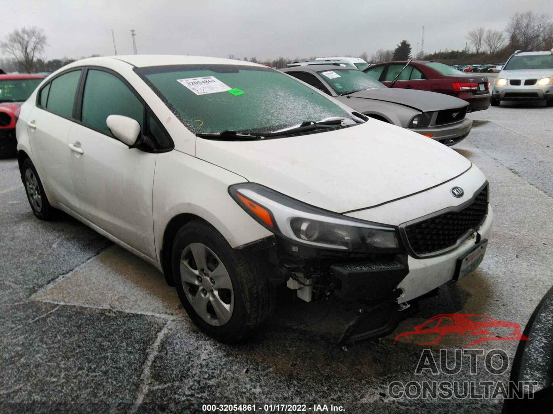 KIA FORTE 2017 - 3KPFK4A75HE024563