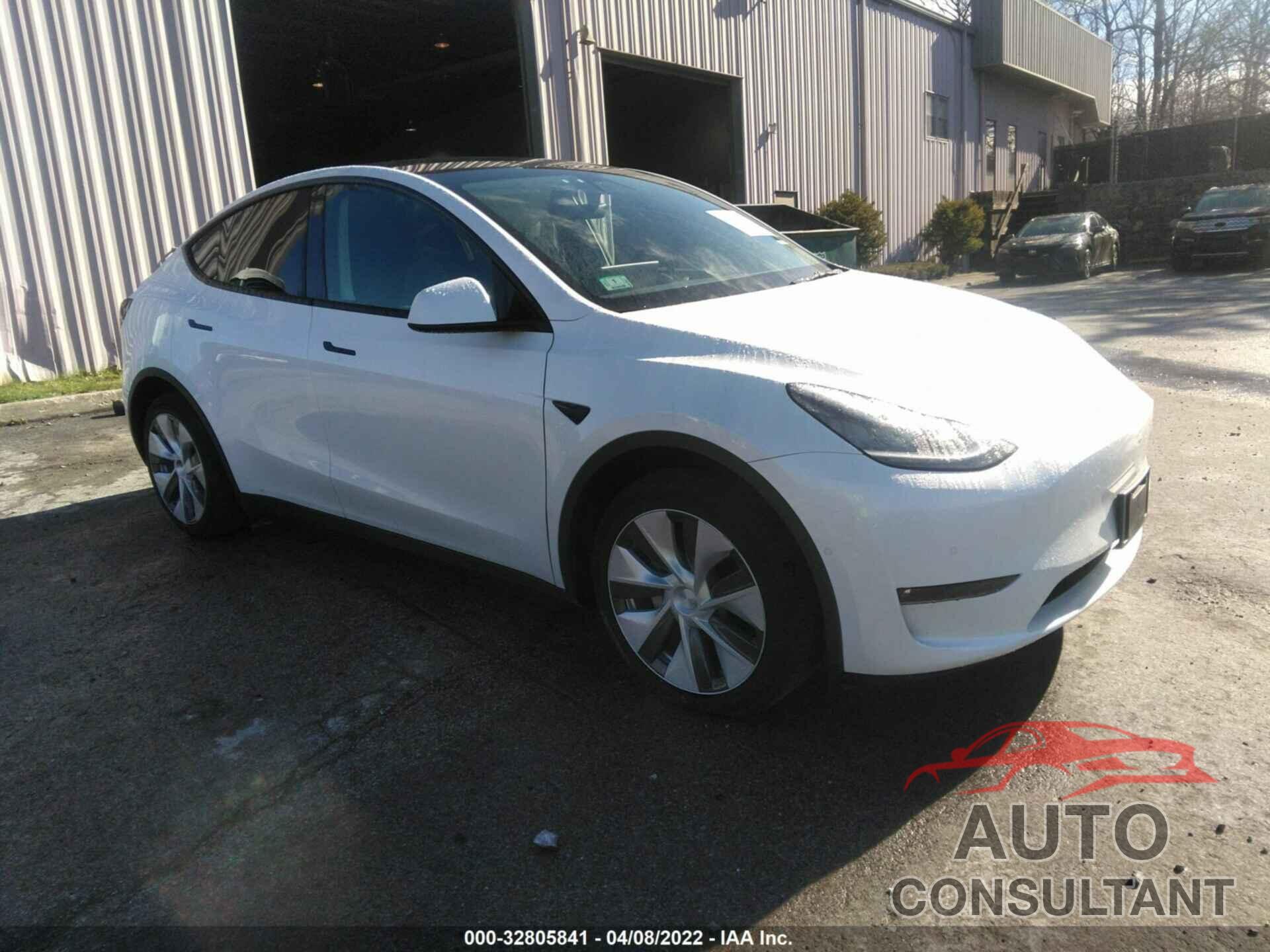 TESLA MODEL Y 2021 - 5YJYGDEE7MF106284