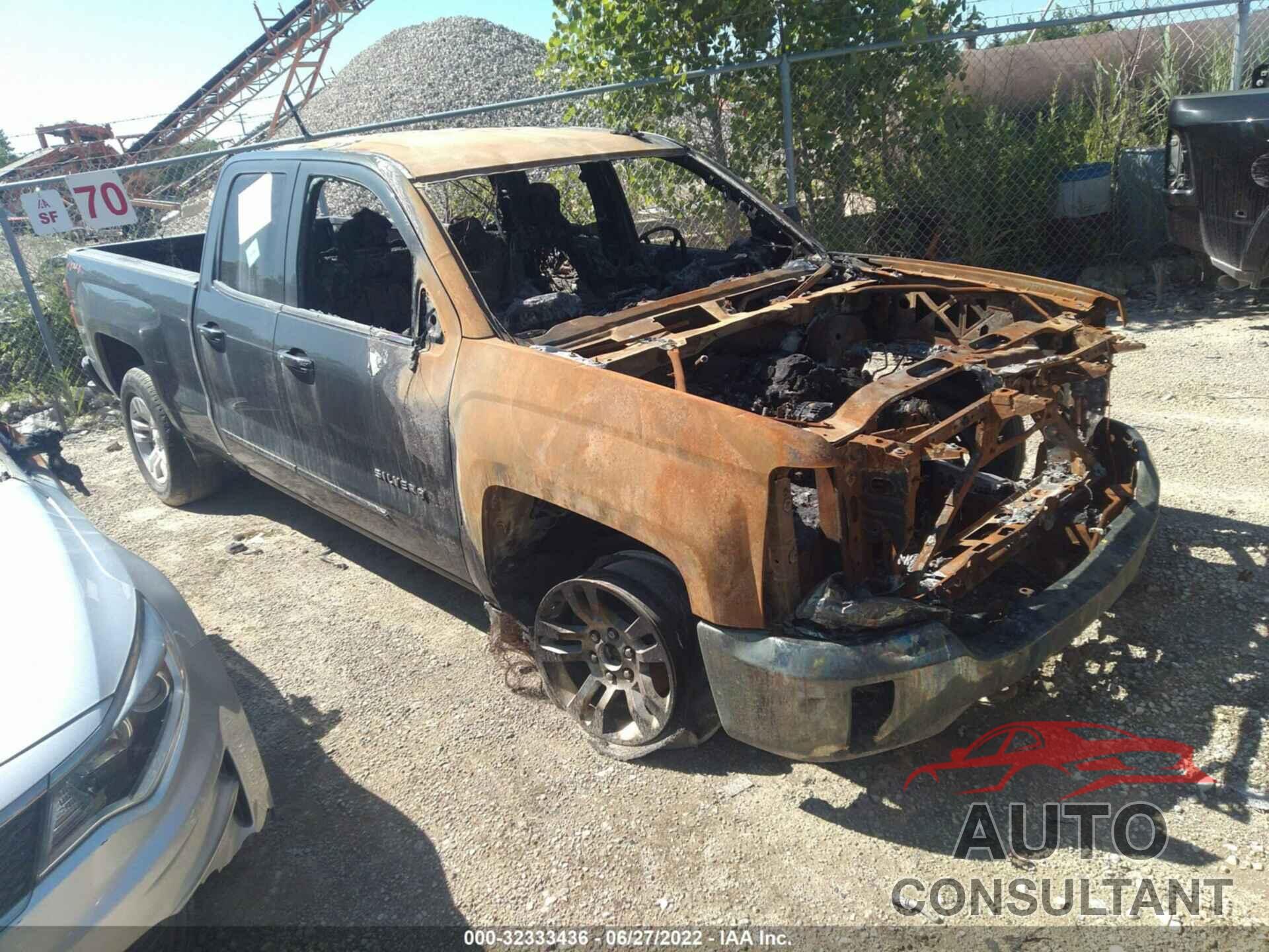 CHEVROLET SILVERADO 1500 2018 - 2GCVKREC3J1113034