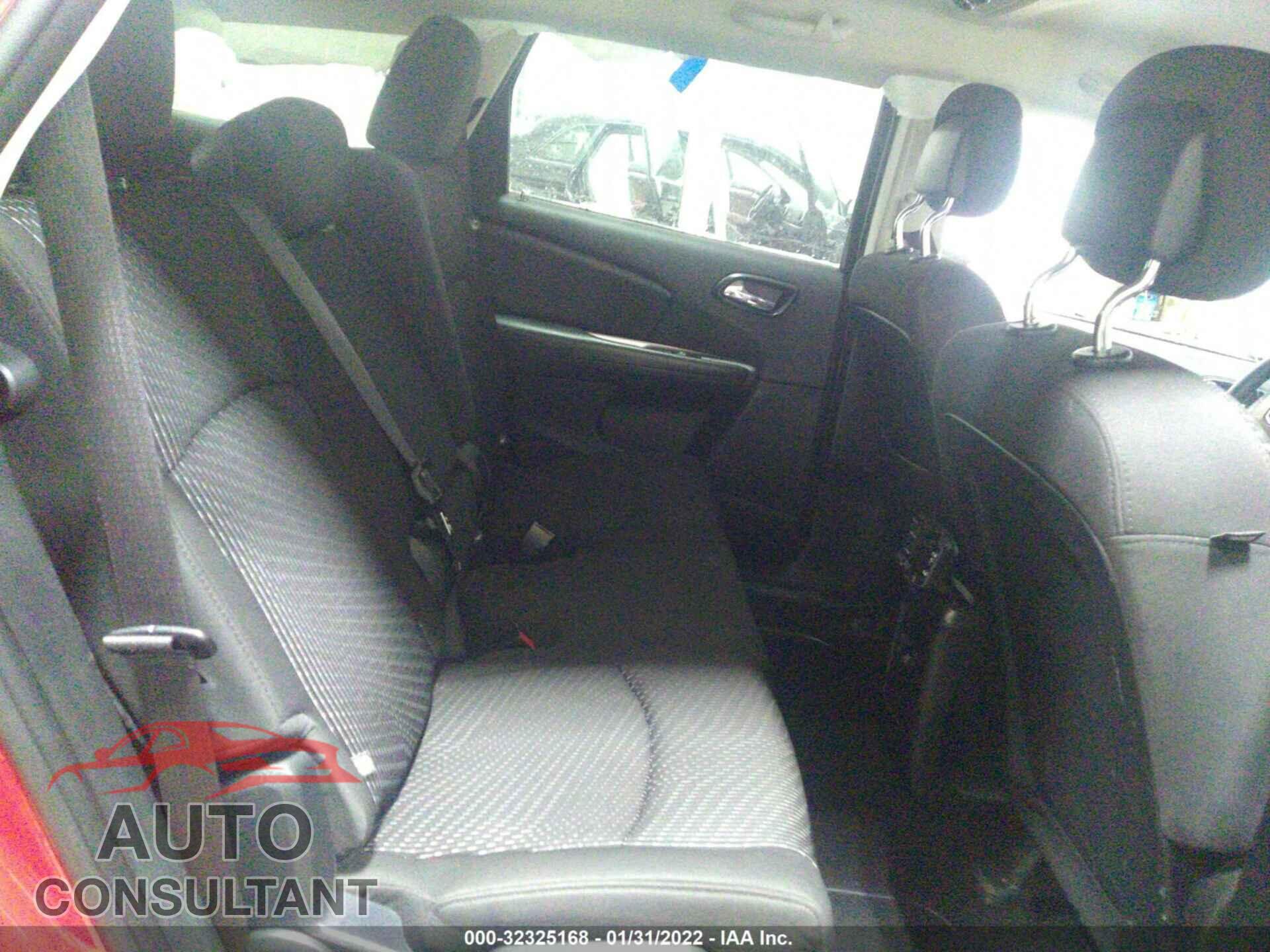 DODGE JOURNEY 2017 - 3C4PDCBB4HT586543