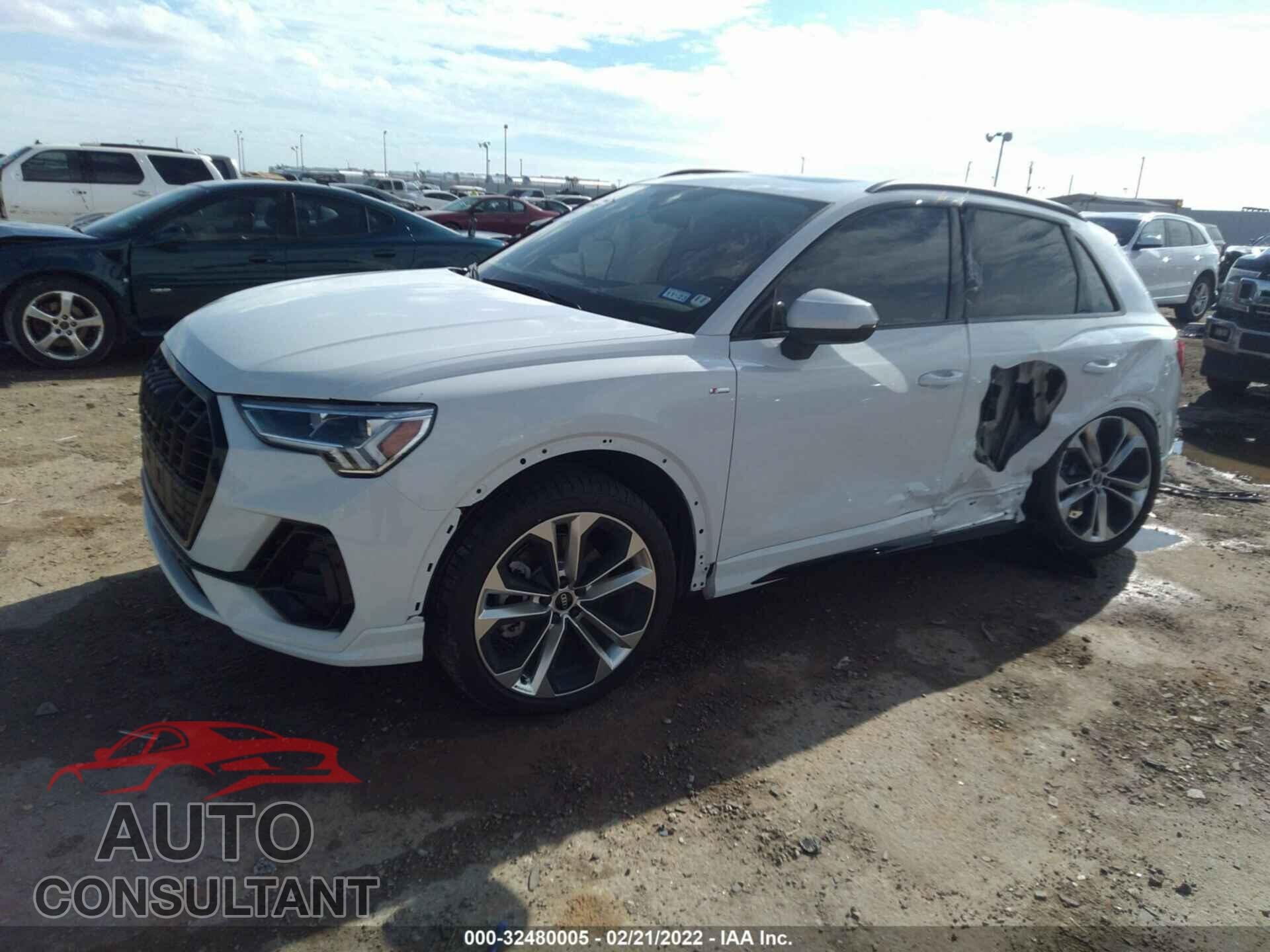 AUDI Q3 2022 - WA1EECF36N1035129
