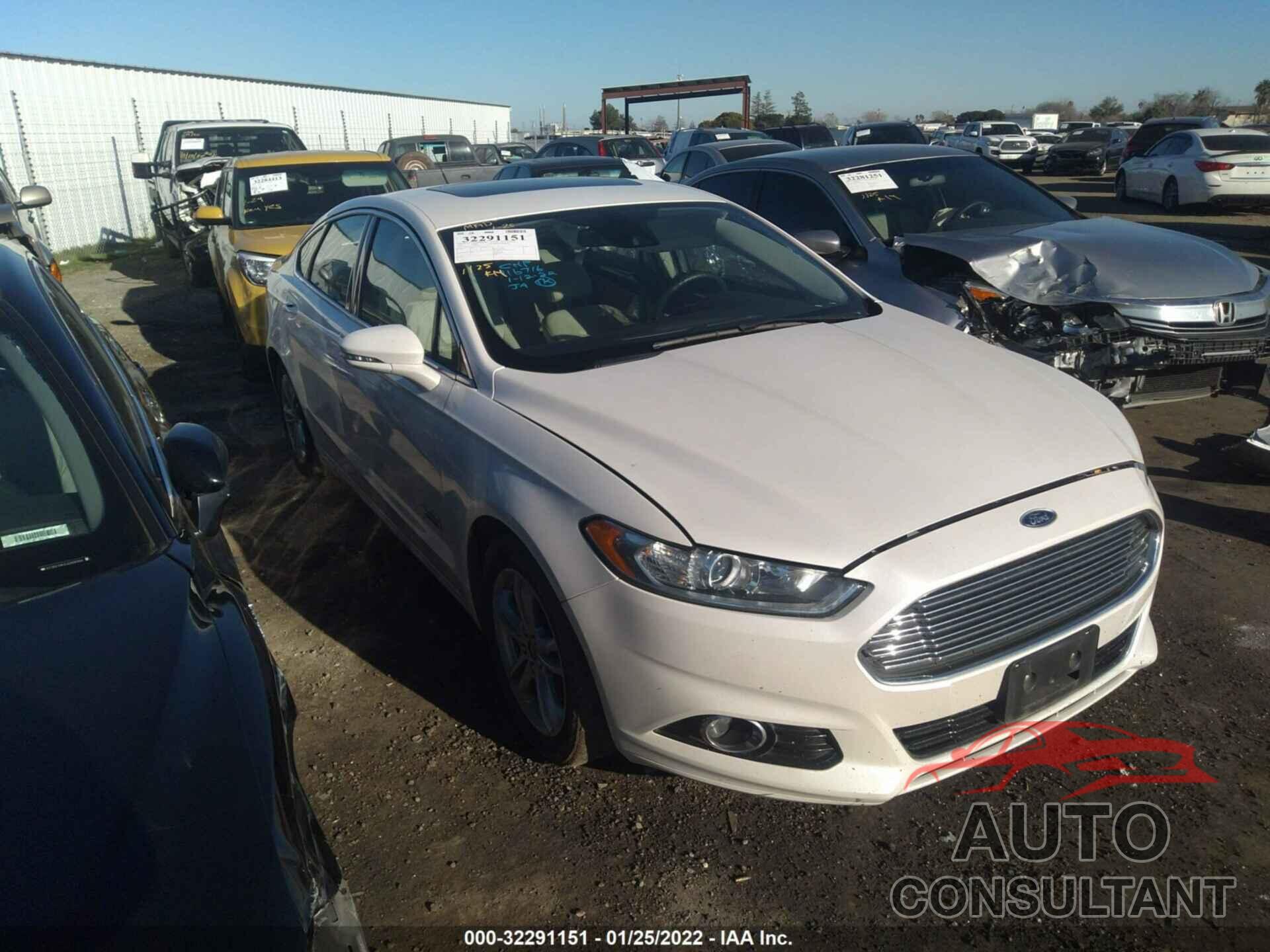 FORD FUSION ENERGI 2016 - 3FA6P0SU3GR134717